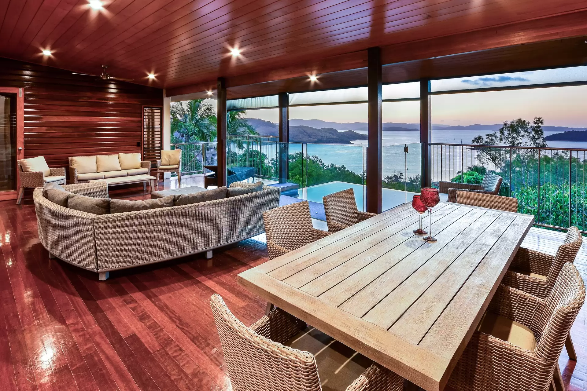 12 Great Northern Highway, Hamilton Island Sold by  - image 1