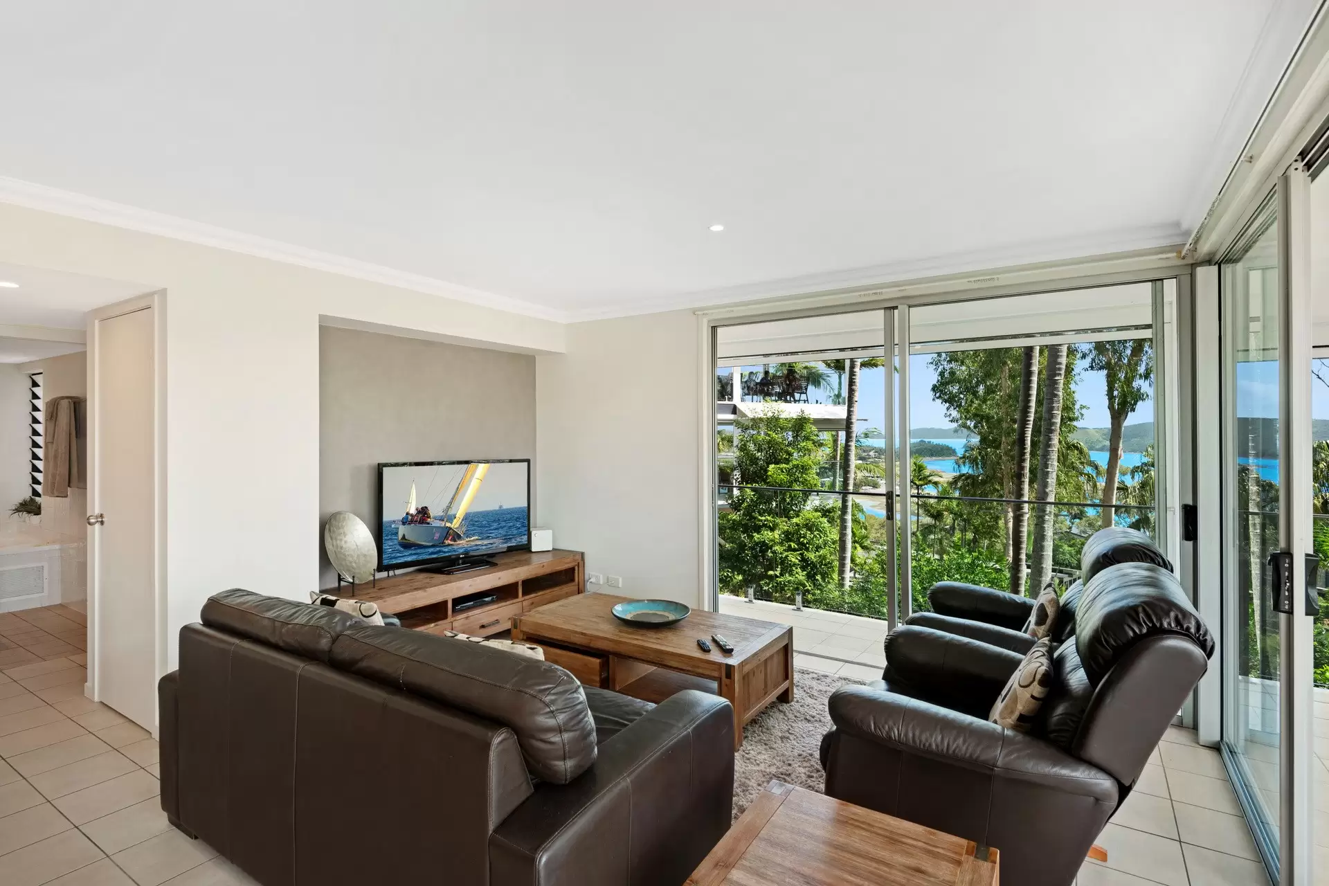 14/5 Banksia Court, Hamilton Island Sold by Queensland Sotheby's International Realty - image 1