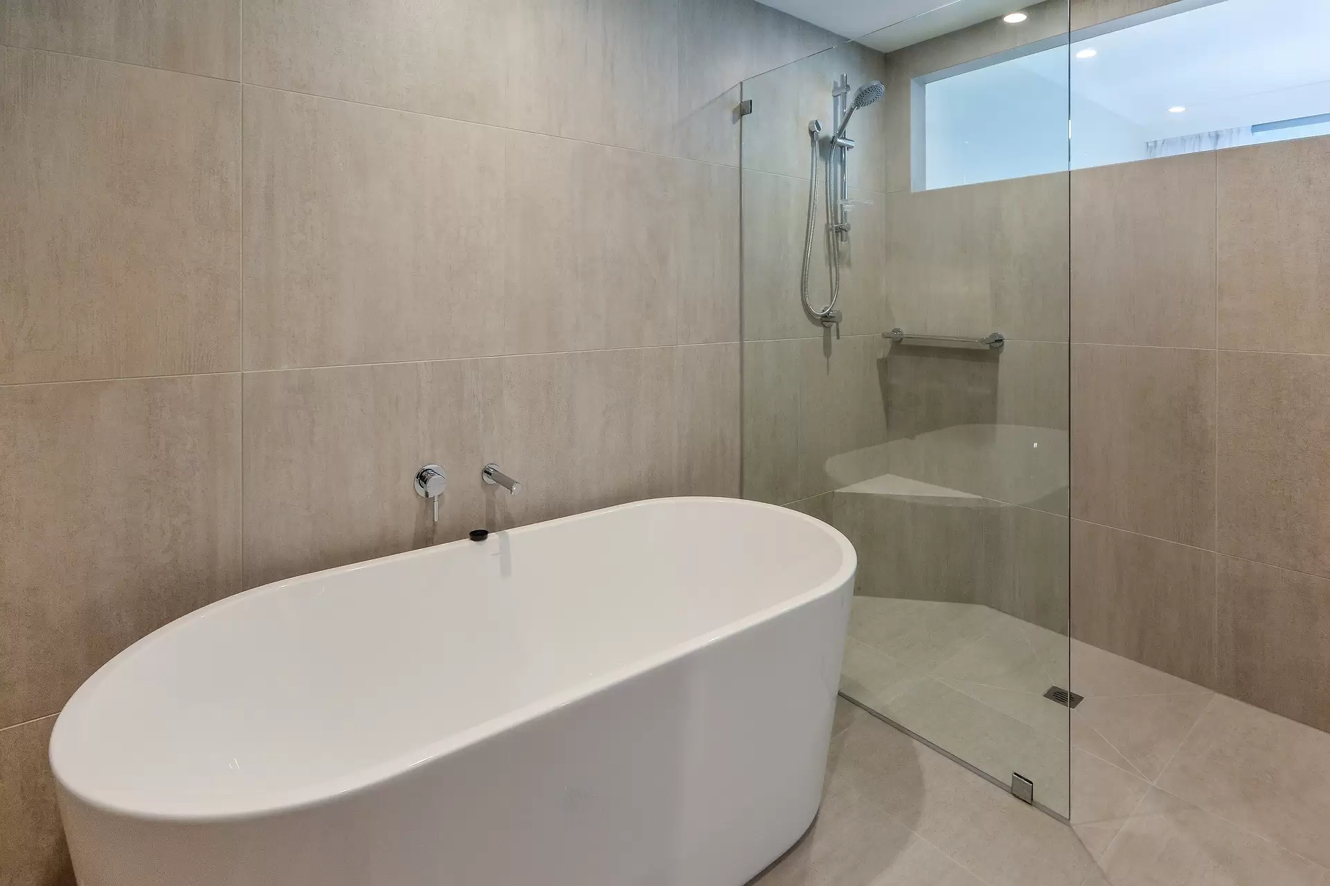104/20 Resort Drive, Hamilton Island Sold by Queensland Sotheby's International Realty - image 1