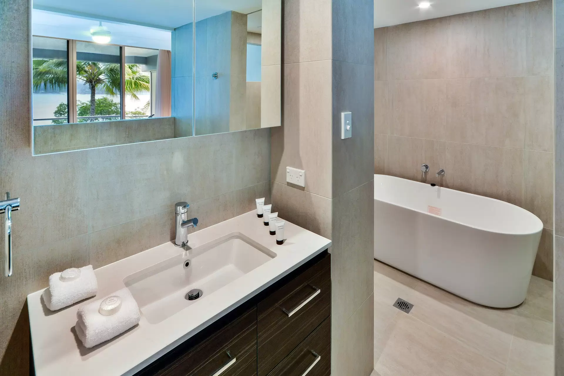 104/20 Resort Drive, Hamilton Island Sold by Queensland Sotheby's International Realty - image 1