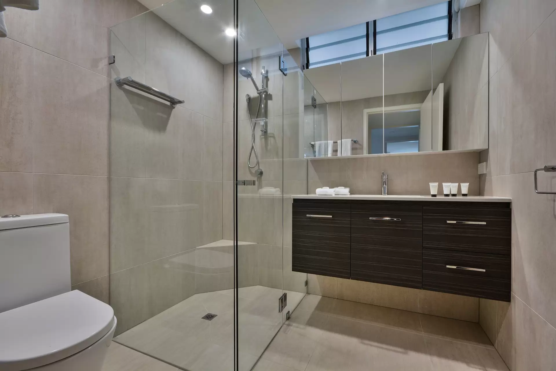 104/20 Resort Drive, Hamilton Island Sold by Queensland Sotheby's International Realty - image 1