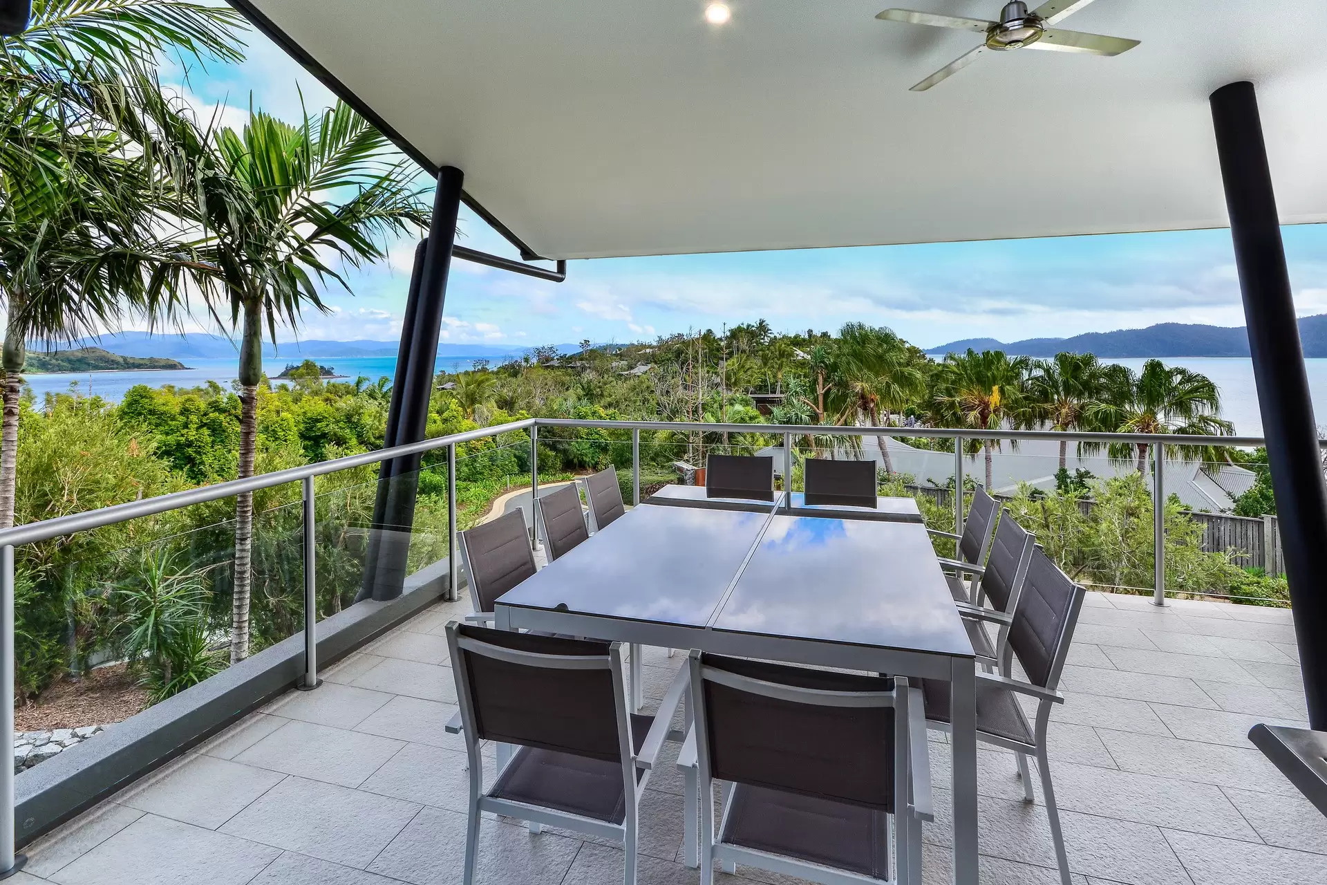 1/18 Whitsunday Boulevard, Hamilton Island Sold by  - image 1