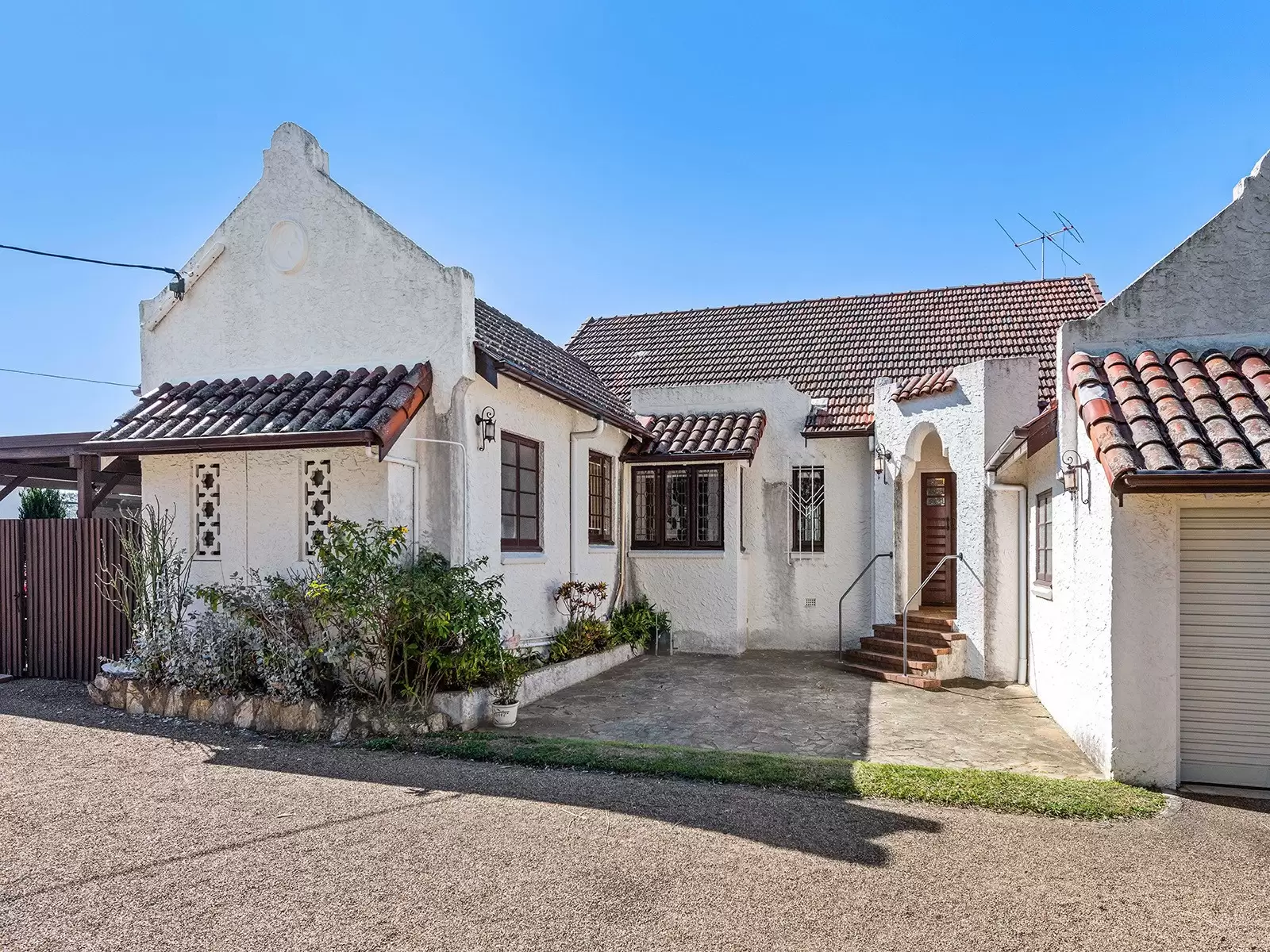 31 MacKay Street, Windsor Sold by Queensland Sotheby's International Realty - image 1