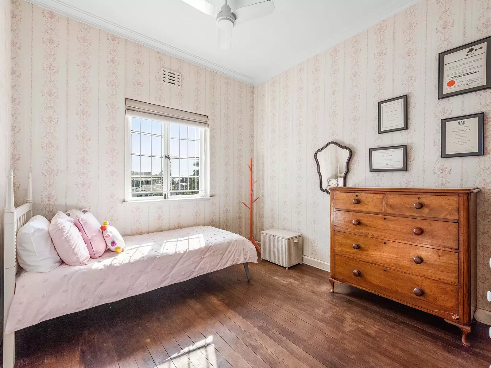 31 MacKay Street, Windsor Sold by Queensland Sotheby's International Realty - image 1
