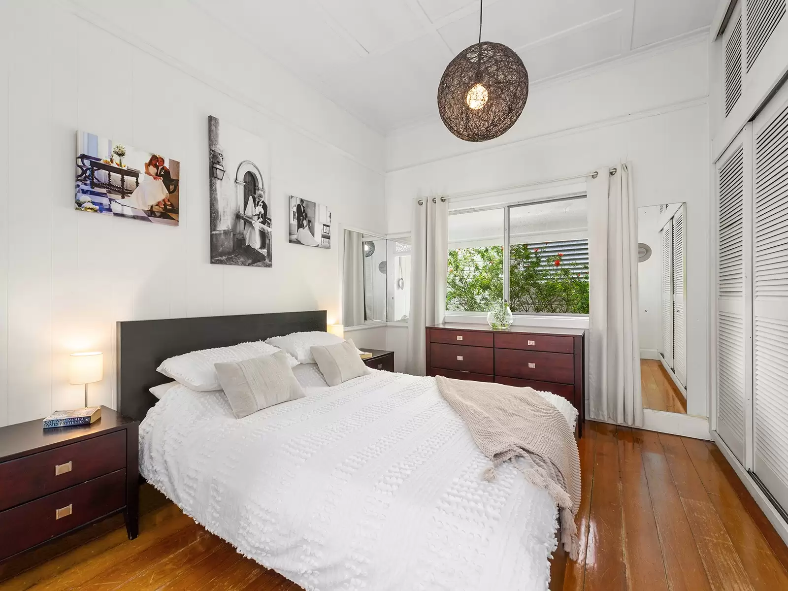 22 Wride Street, Wooloowin Sold by  - image 1