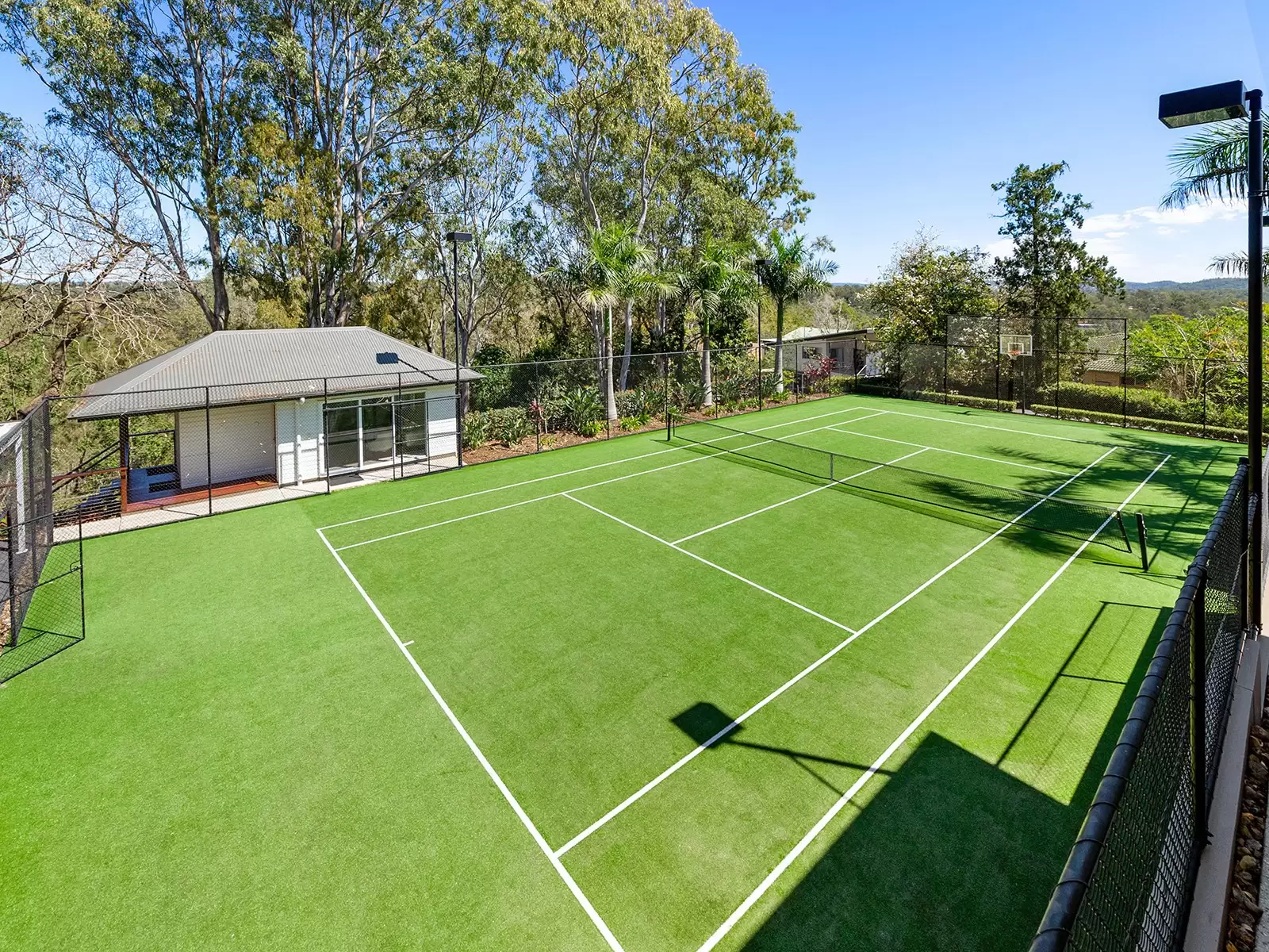 38 Annabel Street, Kenmore Sold by Queensland Sotheby's International Realty - image 1