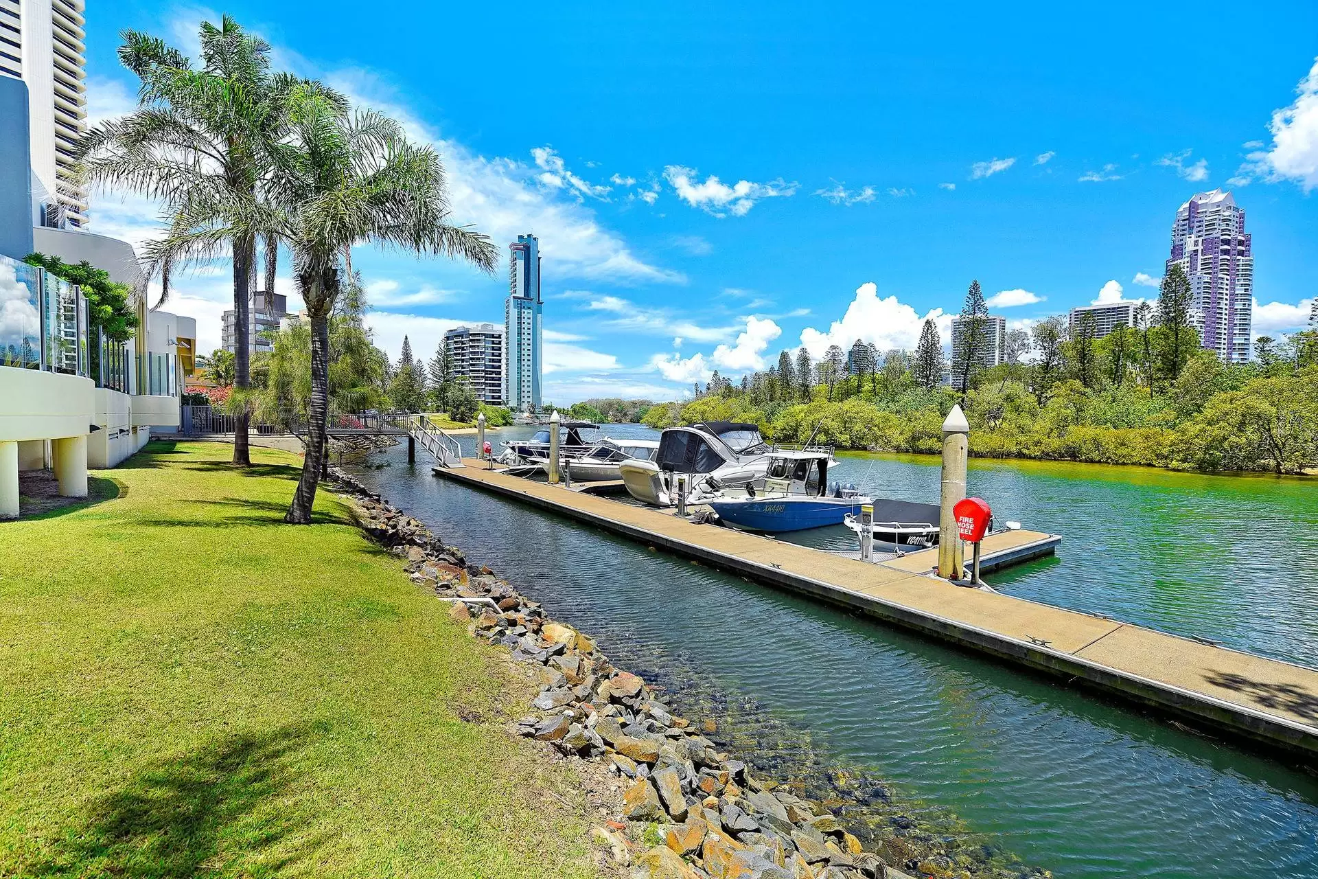 103/1 Serisier Avenue, Main Beach Sold by  - image 1