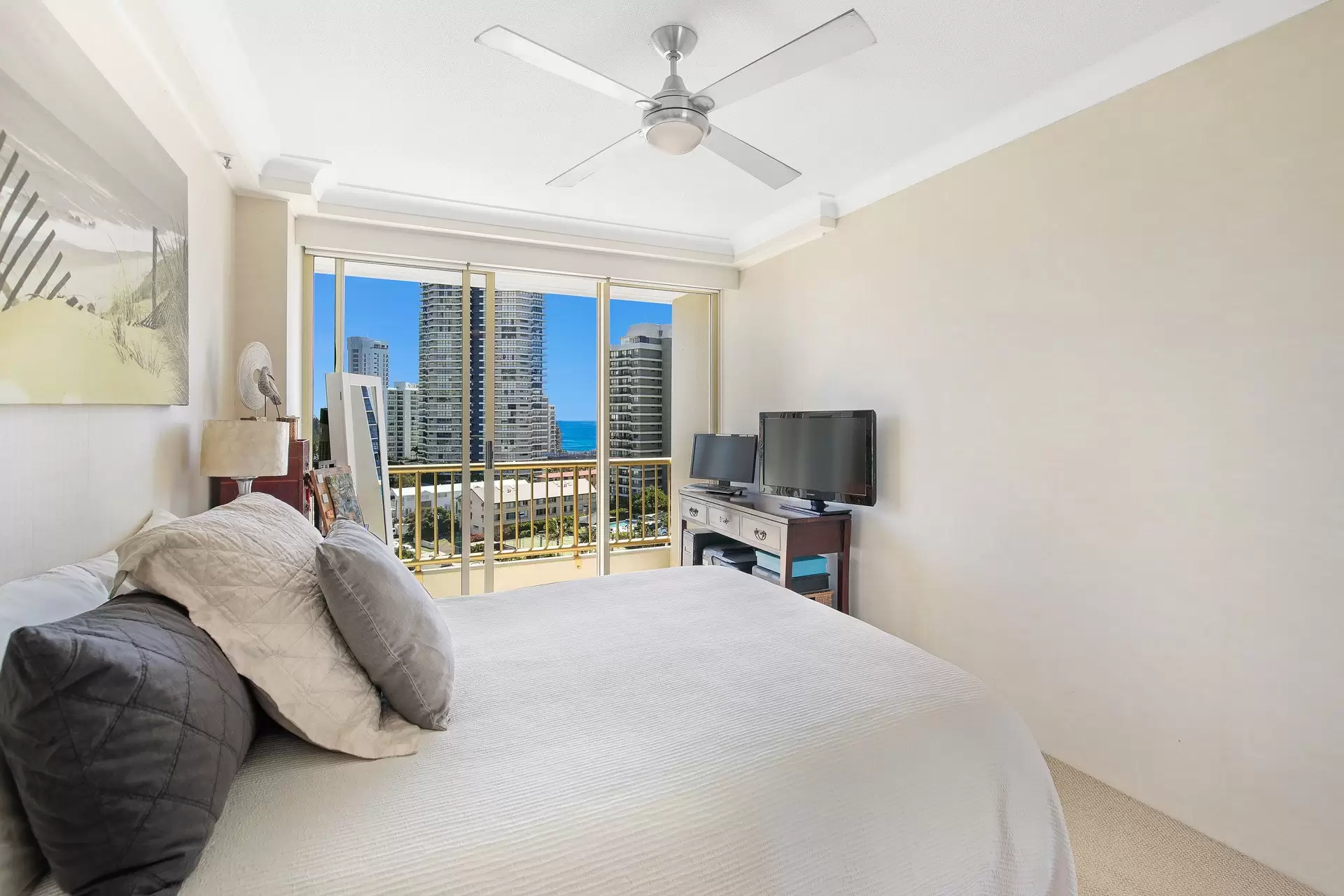 103/1 Serisier Avenue, Main Beach Sold by  - image 1