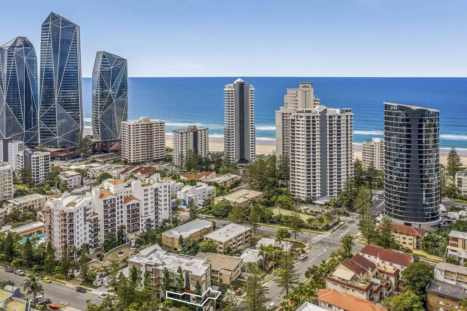3/3-5 Beach Parade, Surfers Paradise Sold by Queensland Sotheby's International Realty - image 1