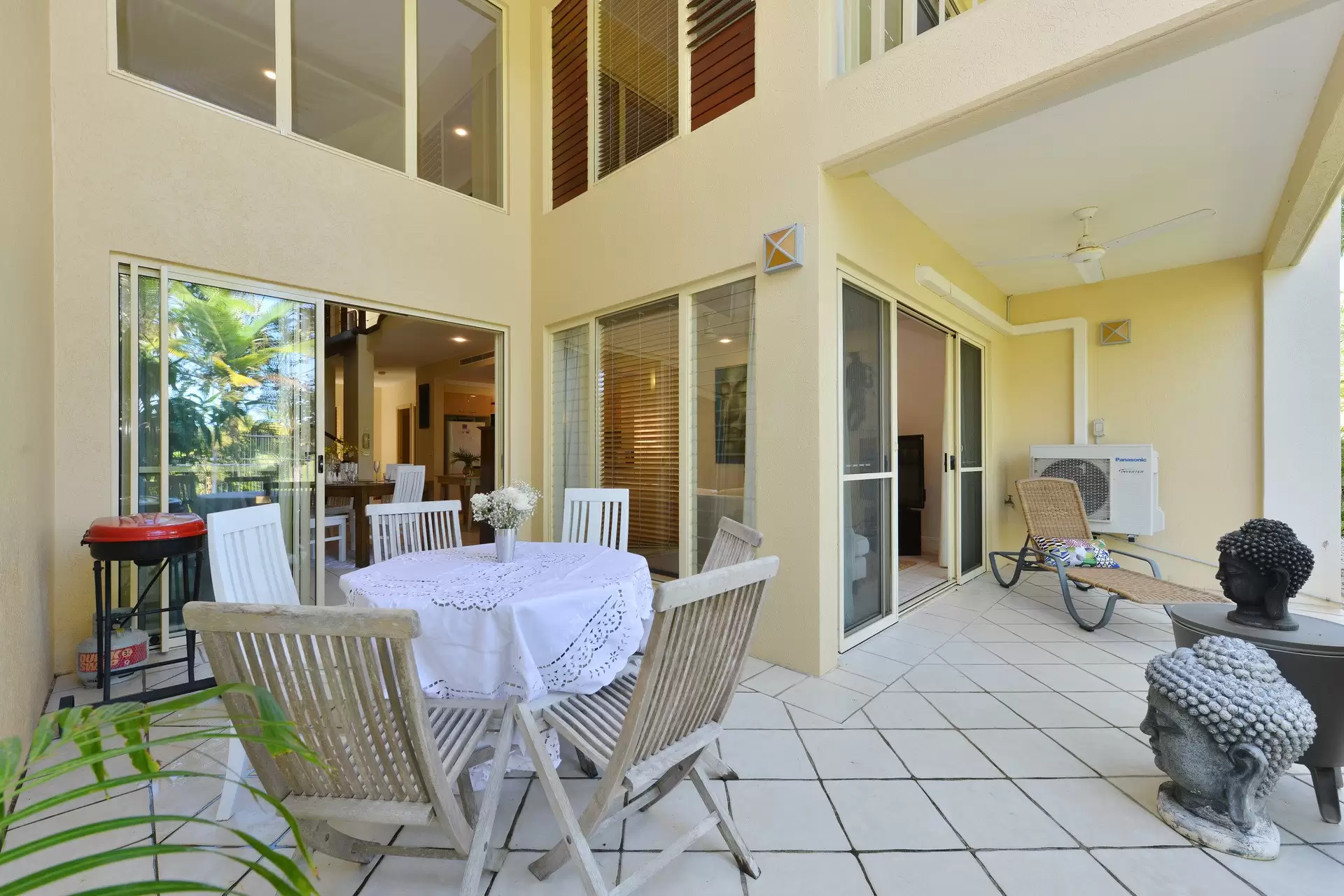 7/24-70 Nautilus Street, Port Douglas Sold by  - image 1
