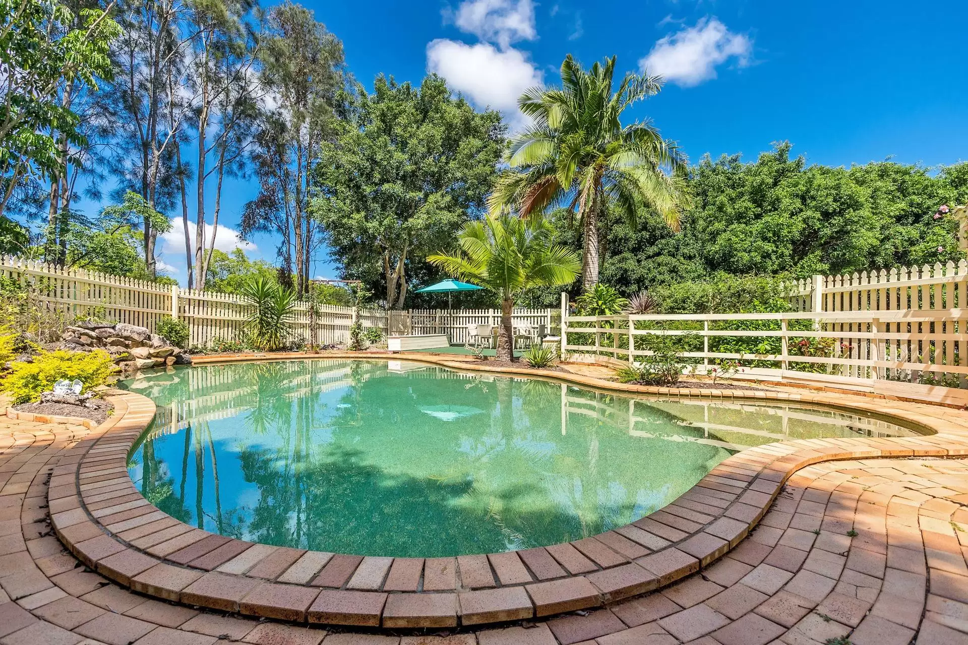 311 Terranora Road, Banora Point Sold by Queensland Sotheby's International Realty - image 1
