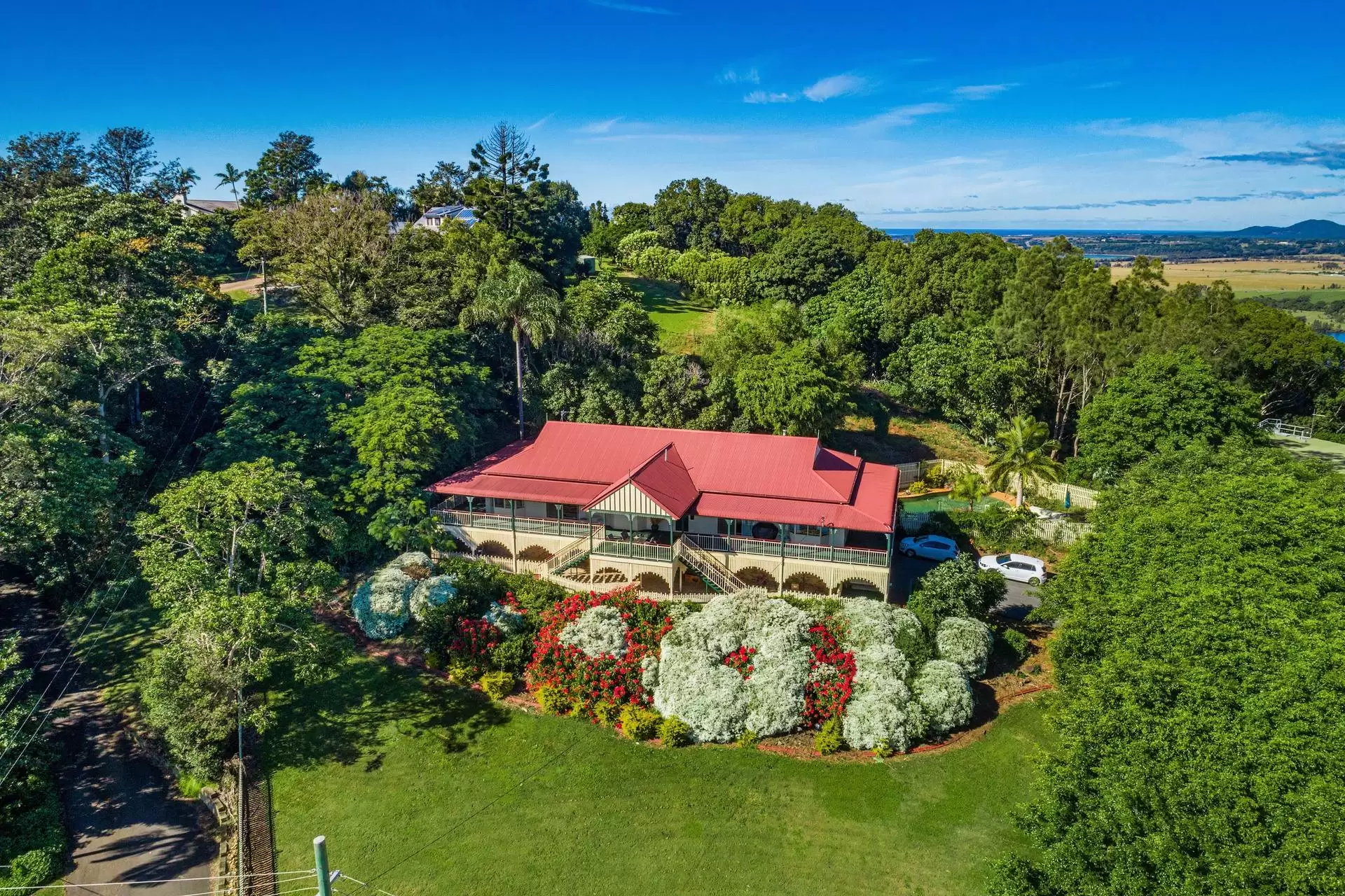 311 Terranora Road, Banora Point Sold by Queensland Sotheby's International Realty - image 1