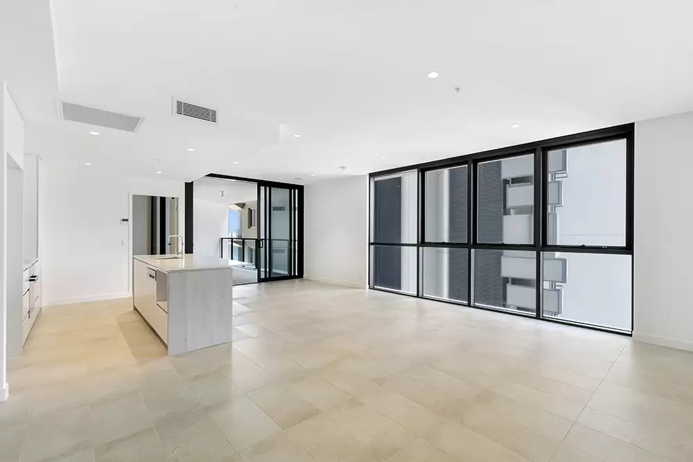 1102/3 Northcliffe Terrace, Surfers Paradise Sold by  - image 1