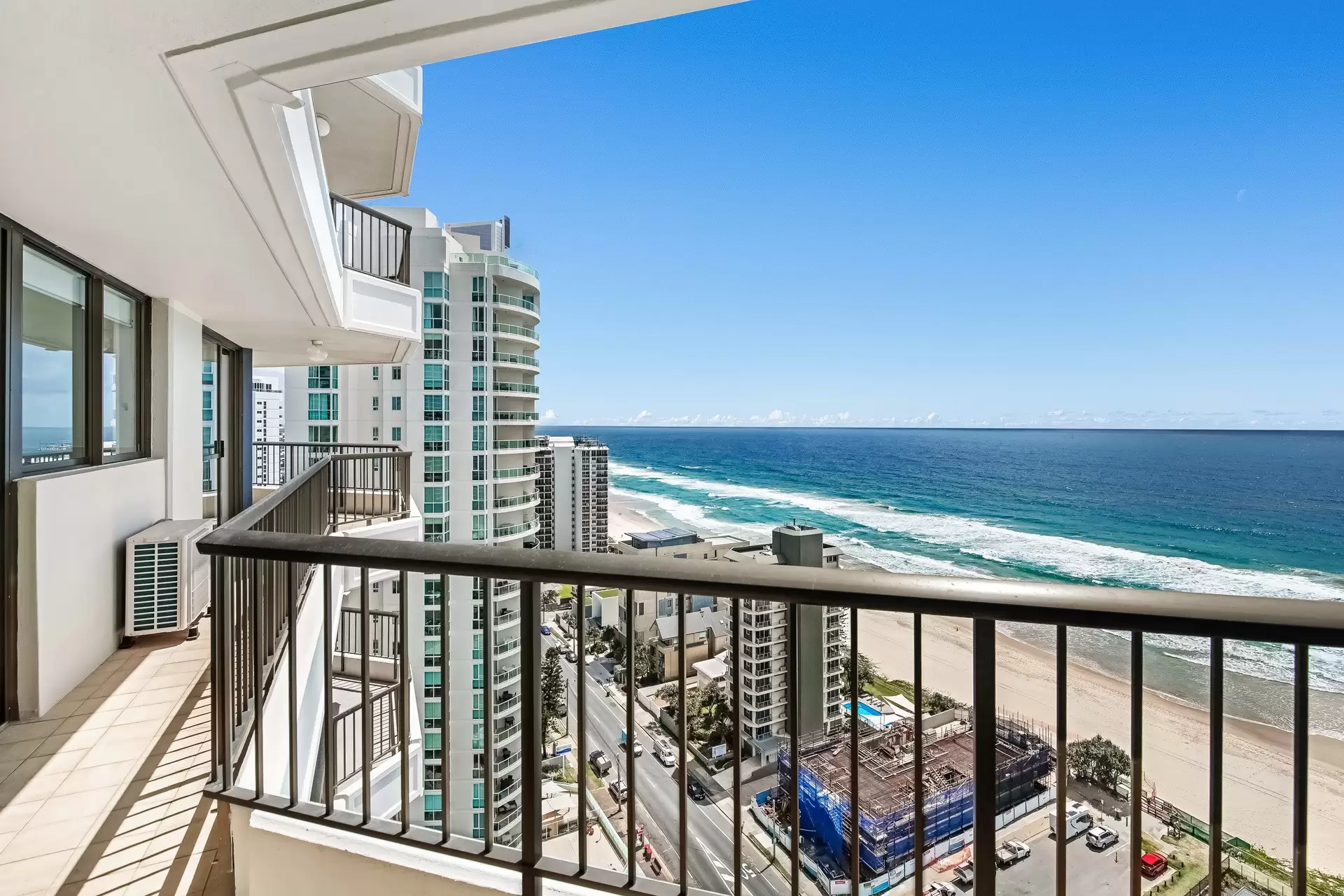 Level 21/85/3554 Main Beach Parade, Main Beach Sold by Queensland Sotheby's International Realty - image 1