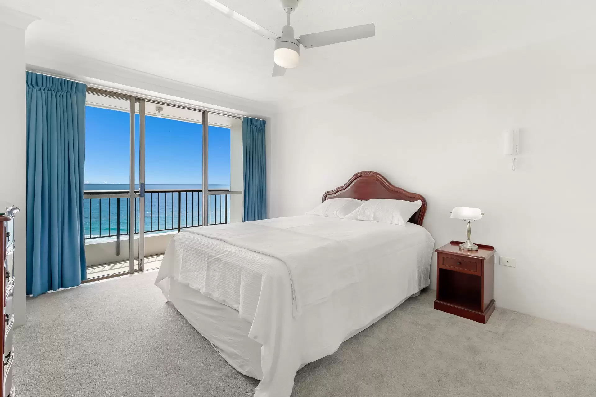 Level 21/85/3554 Main Beach Parade, Main Beach Sold by Queensland Sotheby's International Realty - image 1