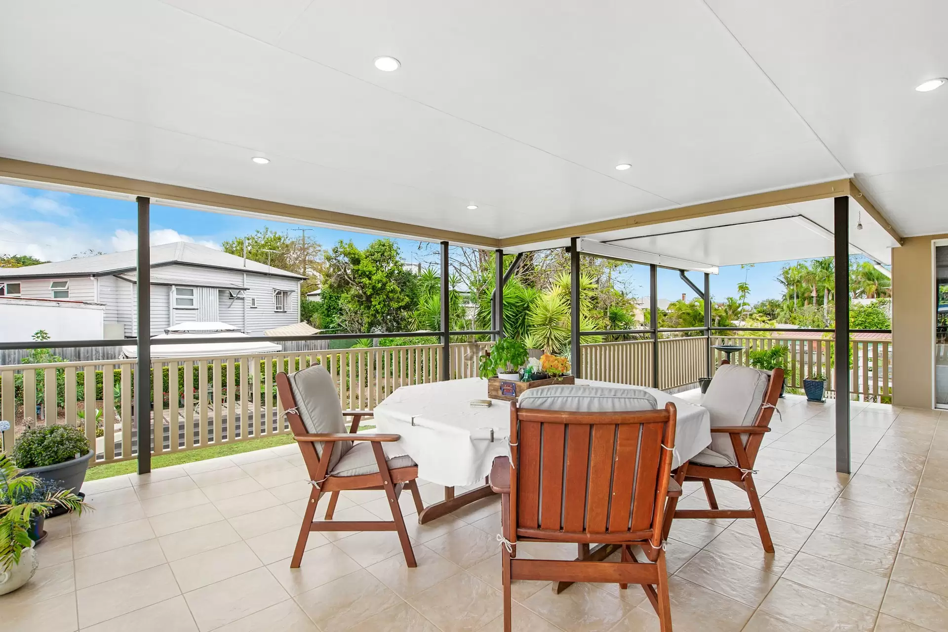 107 Rose Street, Wooloowin Sold by  - image 1