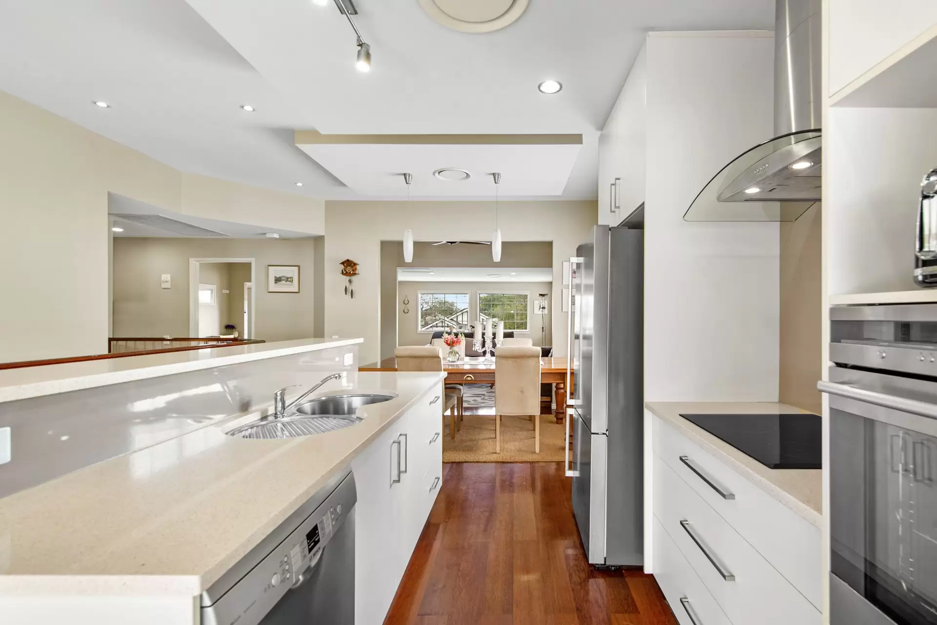 107 Rose Street, Wooloowin Sold by  - image 1