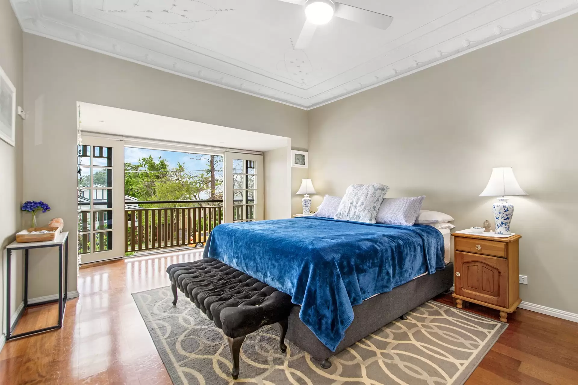 107 Rose Street, Wooloowin Sold by Queensland Sotheby's International Realty - image 1