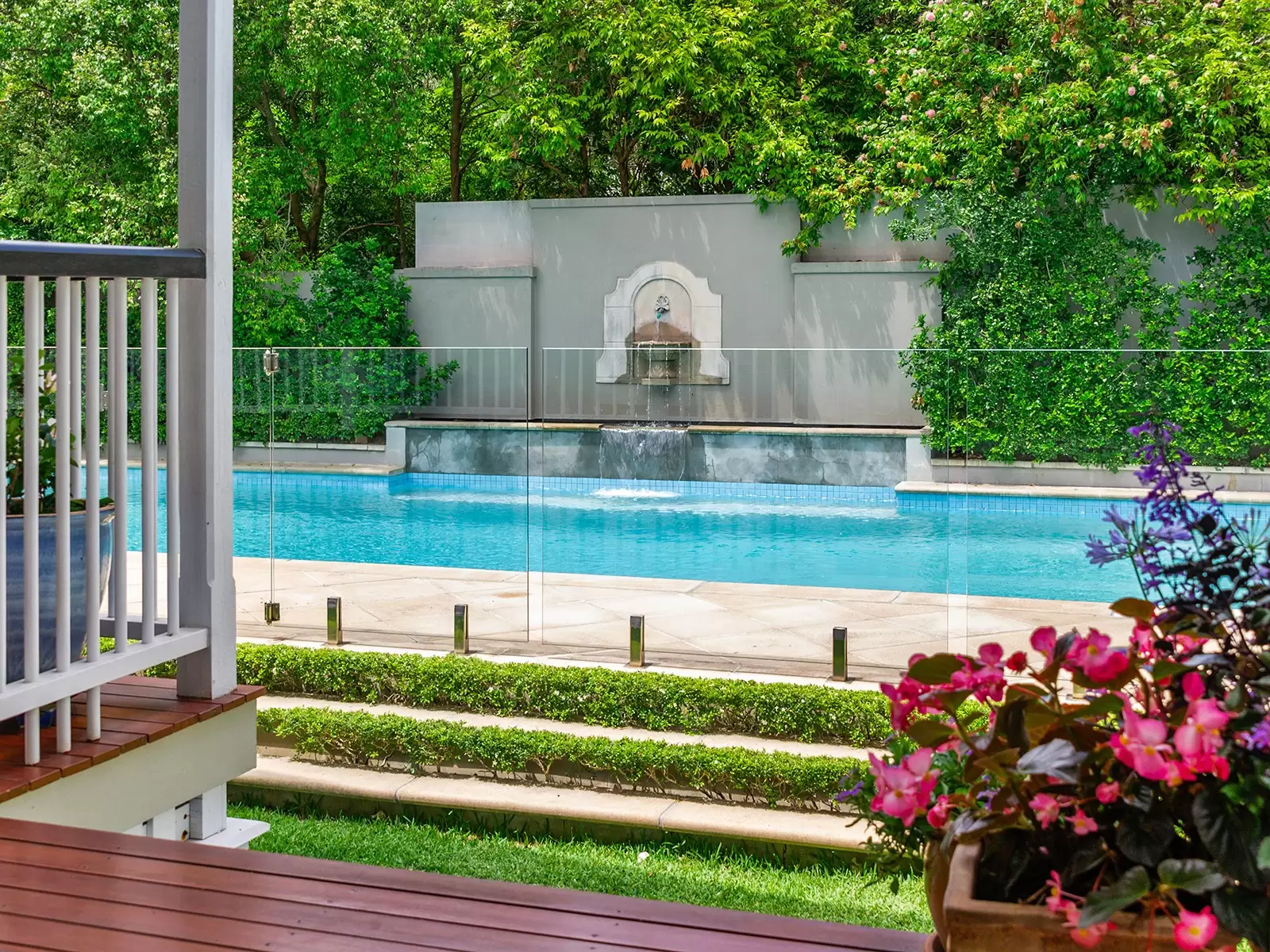 15 Moonya Street, Bardon Sold by Queensland Sotheby's International Realty - image 1