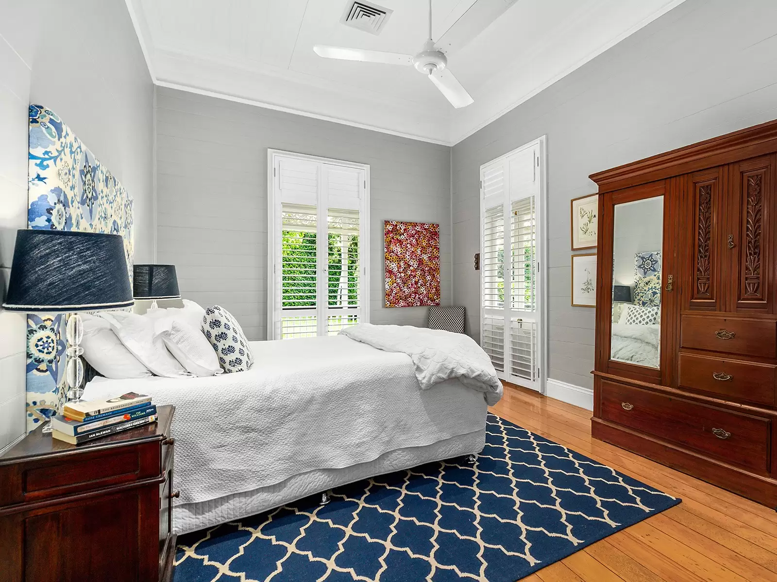 15 Moonya Street, Bardon Sold by Queensland Sotheby's International Realty - image 1