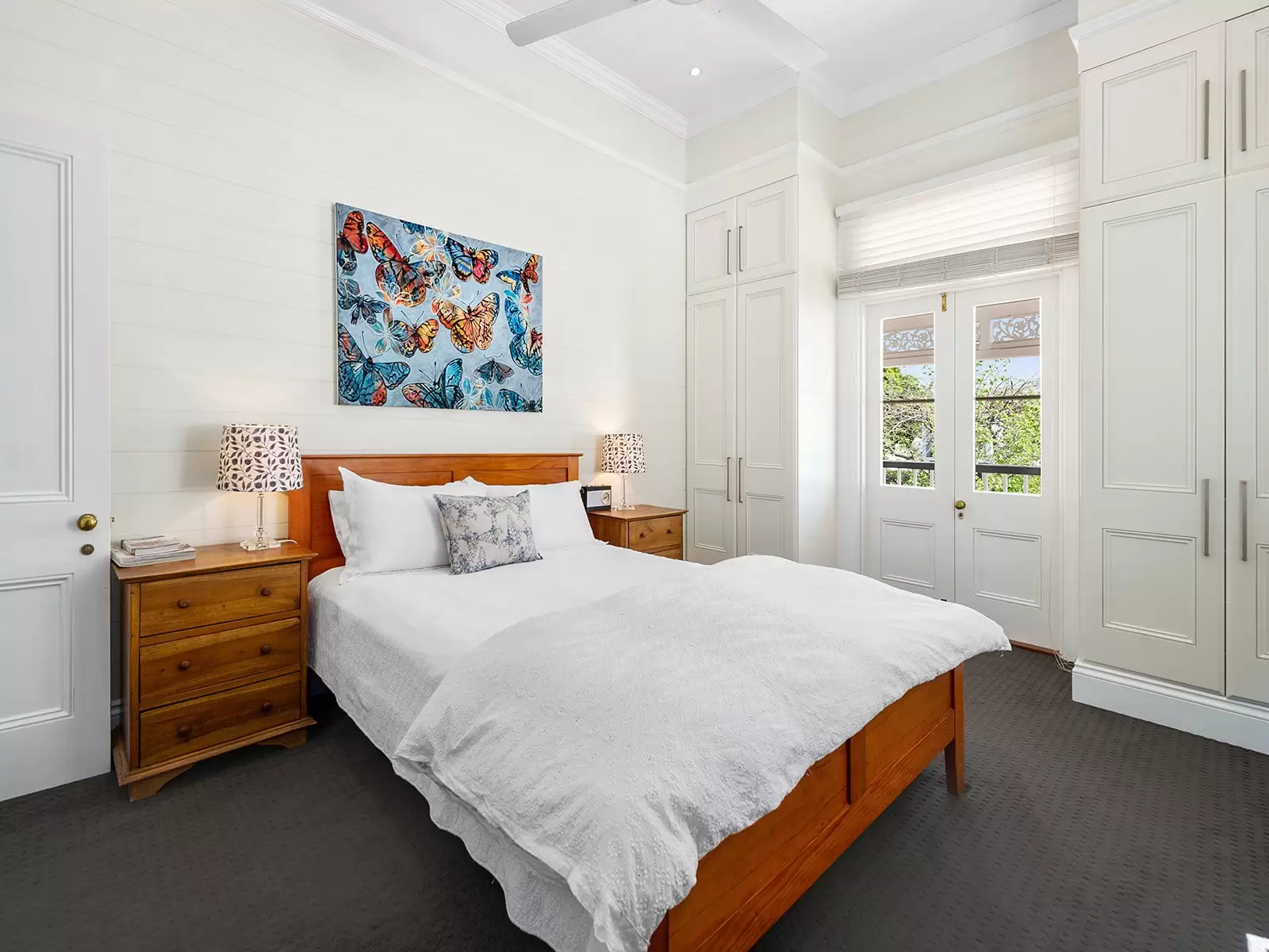 15 Moonya Street, Bardon Sold by Queensland Sotheby's International Realty - image 1