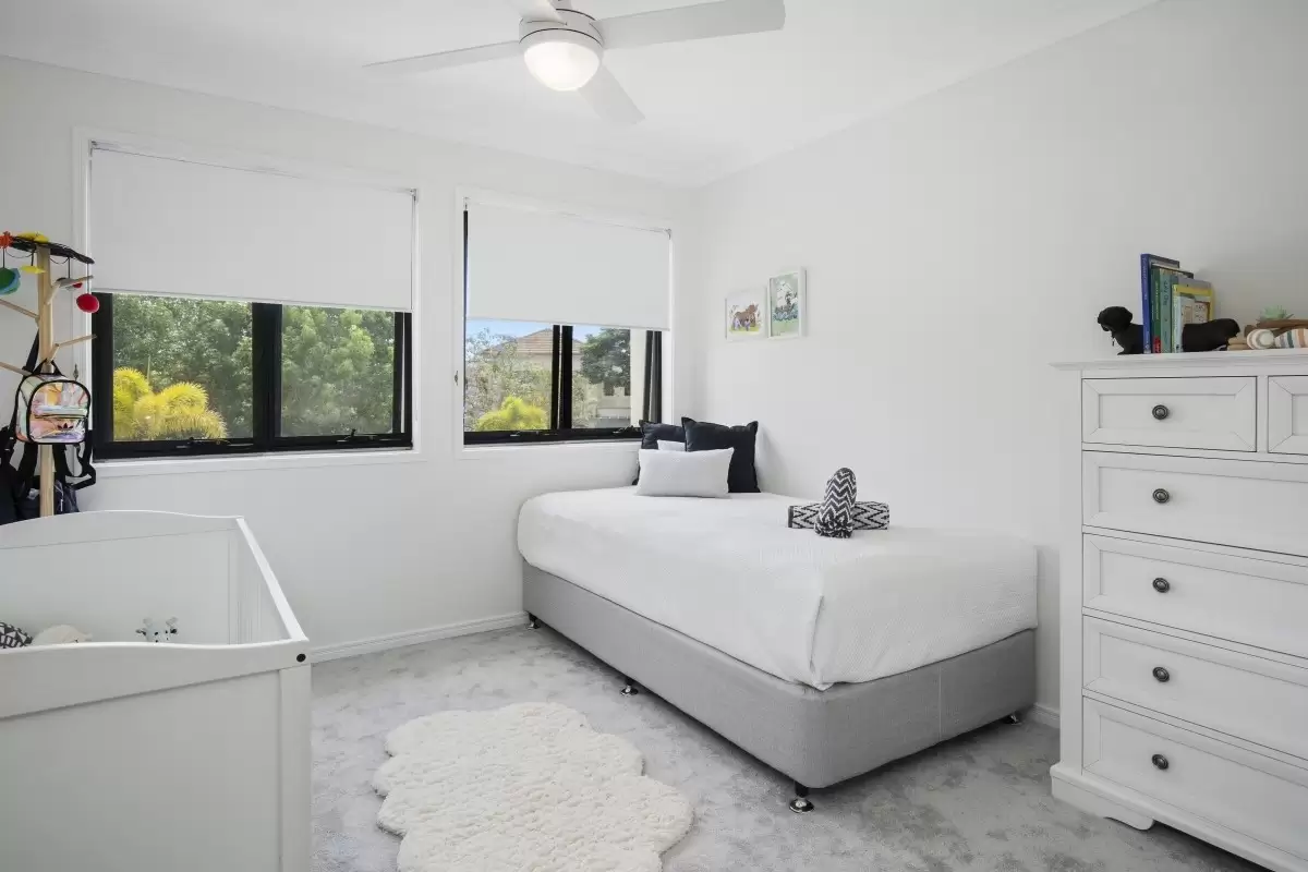 1062/1 The Cove Crescent, Carrara Sold by  - image 1