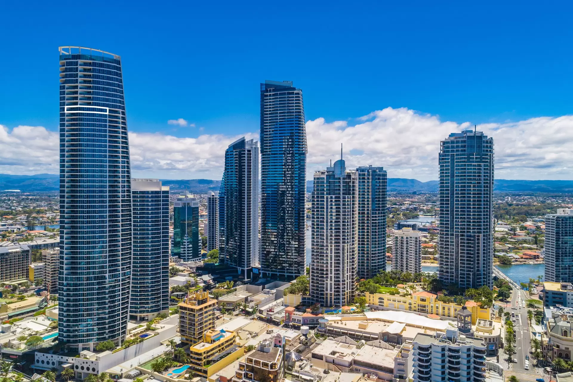 24802/3113 Surfers Paradise Boulevard, Surfers Paradise Sold by  - image 1