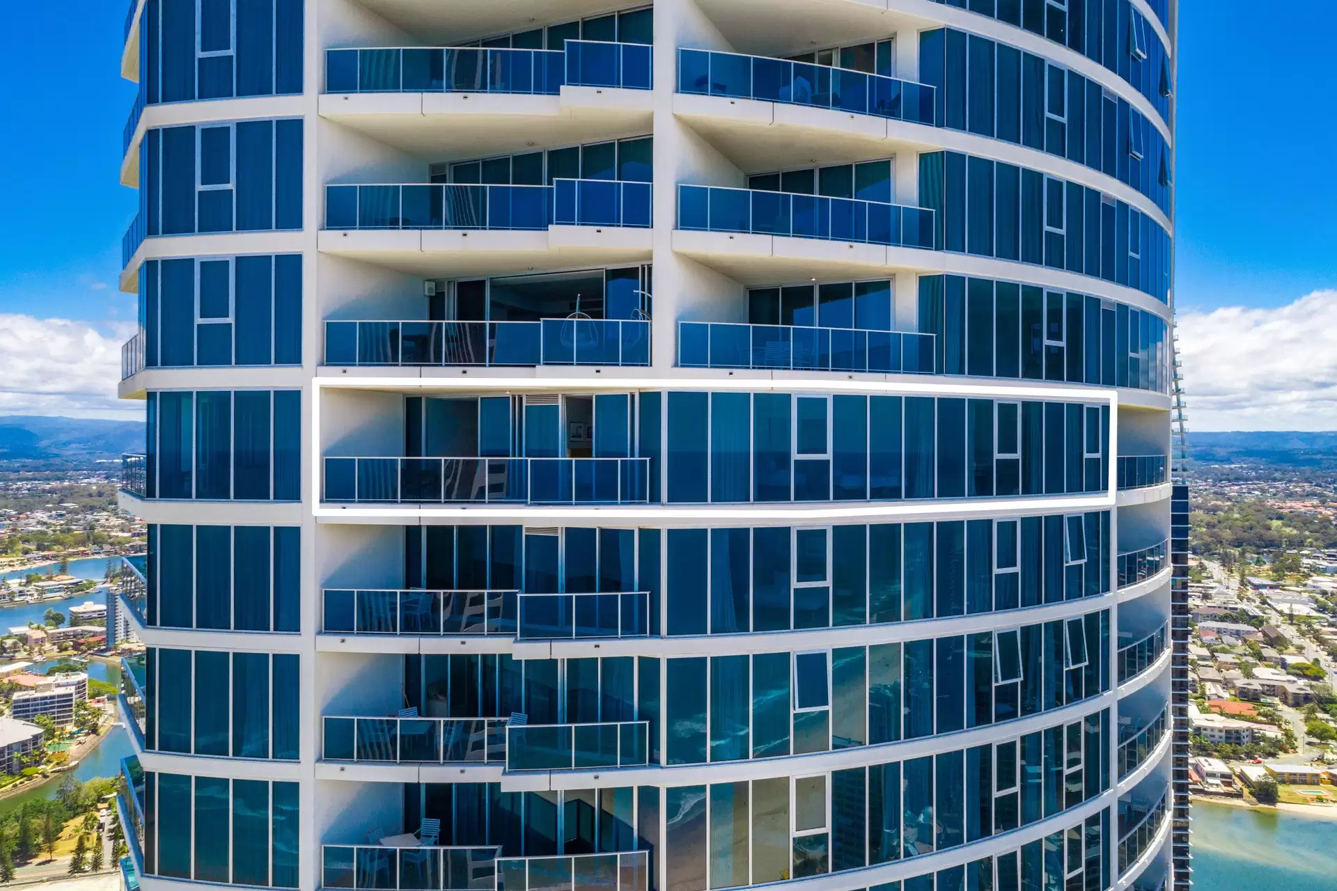 24802/3113 Surfers Paradise Boulevard, Surfers Paradise Sold by  - image 1