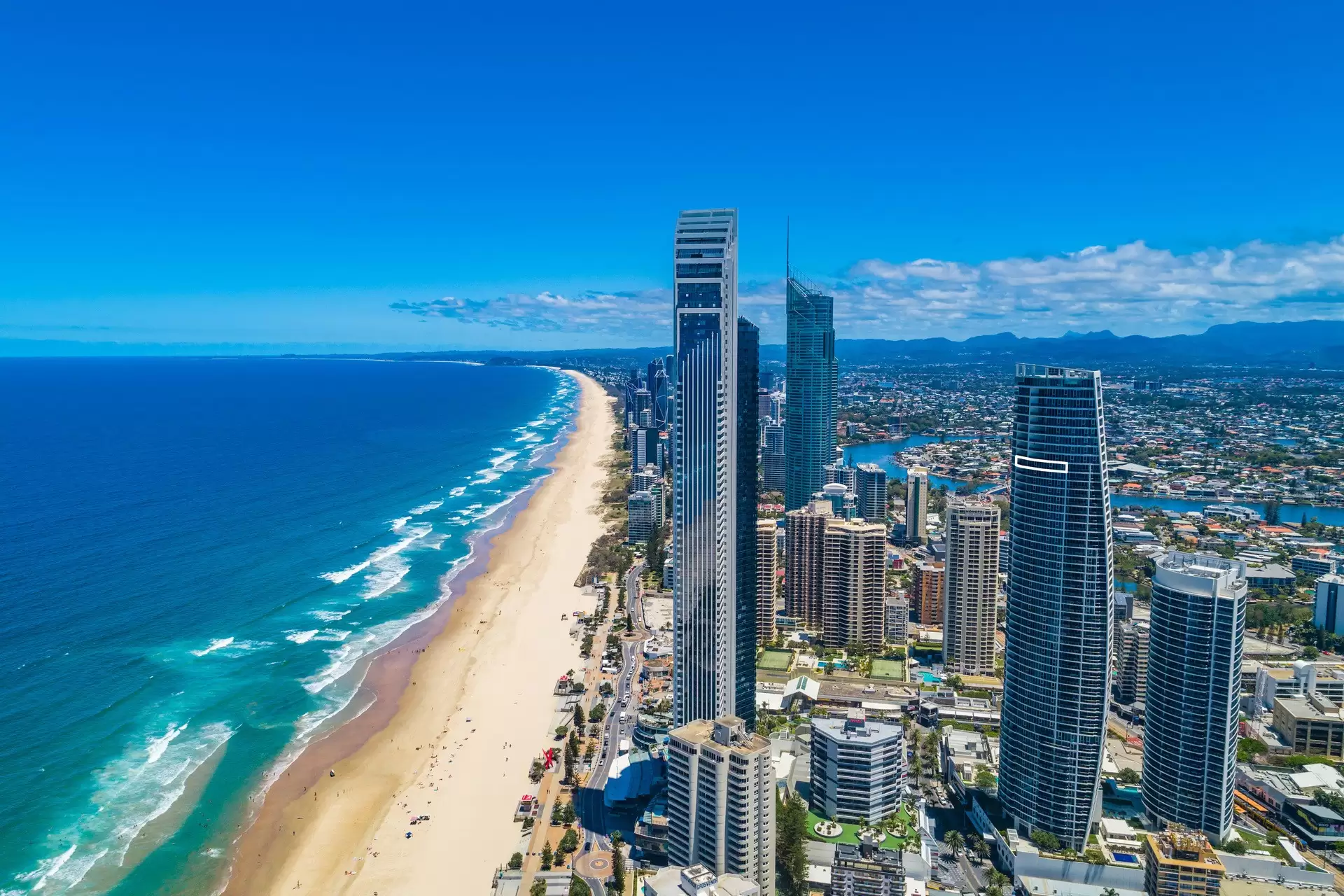 24802/3113 Surfers Paradise Boulevard, Surfers Paradise Sold by  - image 1
