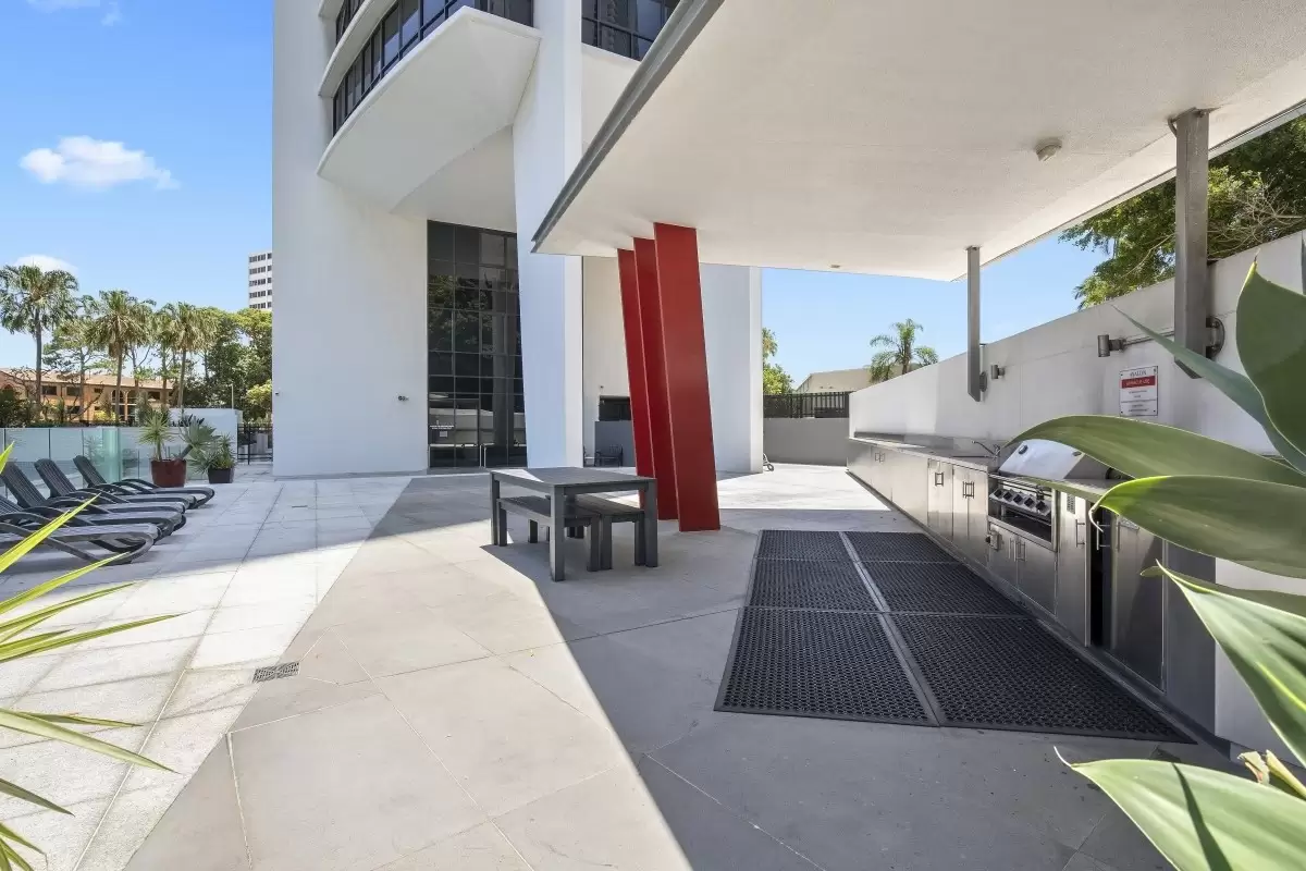 2906/4 Wahroonga Place, Surfers Paradise Sold by  - image 1