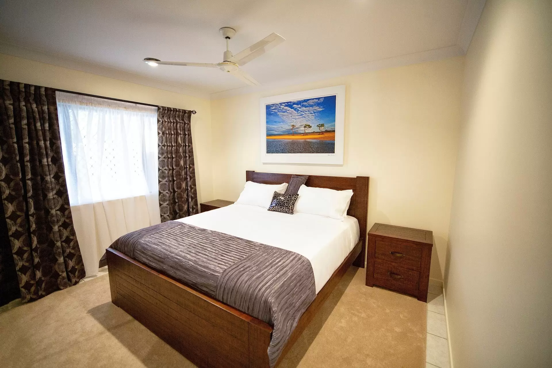 10 Baxter Avenue, Brisk Bay Sold by Queensland Sotheby's International Realty - image 1