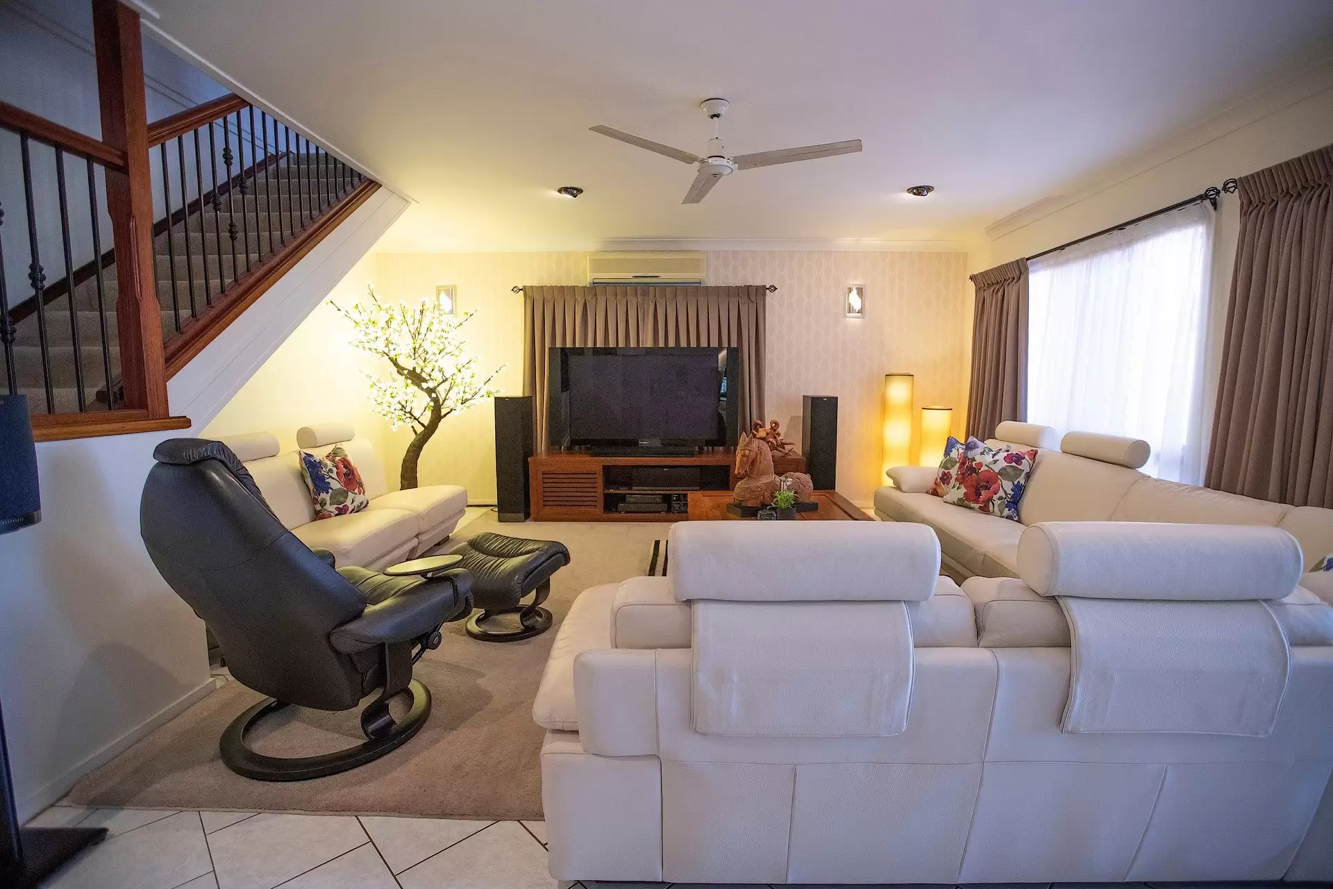 10 Baxter Avenue, Brisk Bay Sold by Queensland Sotheby's International Realty - image 1