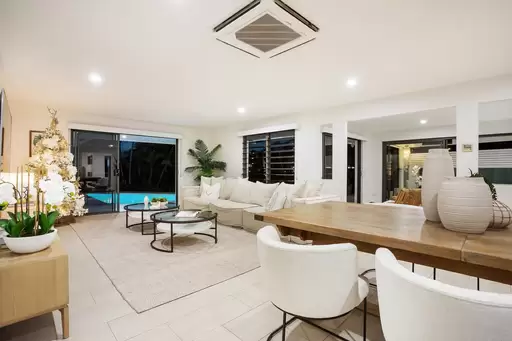 66 Rapallo Avenue, Isle Of Capri Sold by 
