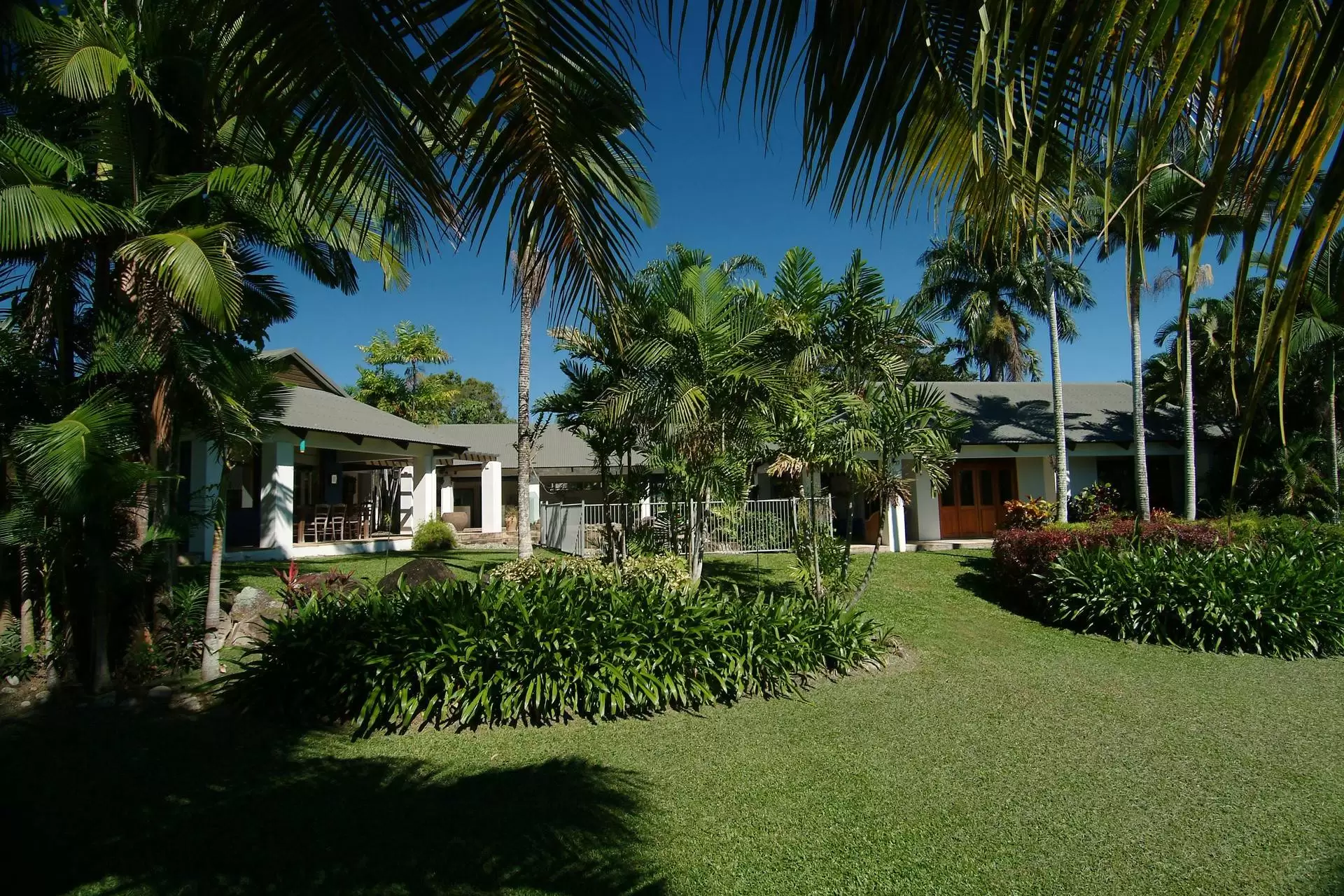 3 Ruby Close, Port Douglas Sold by  - image 1