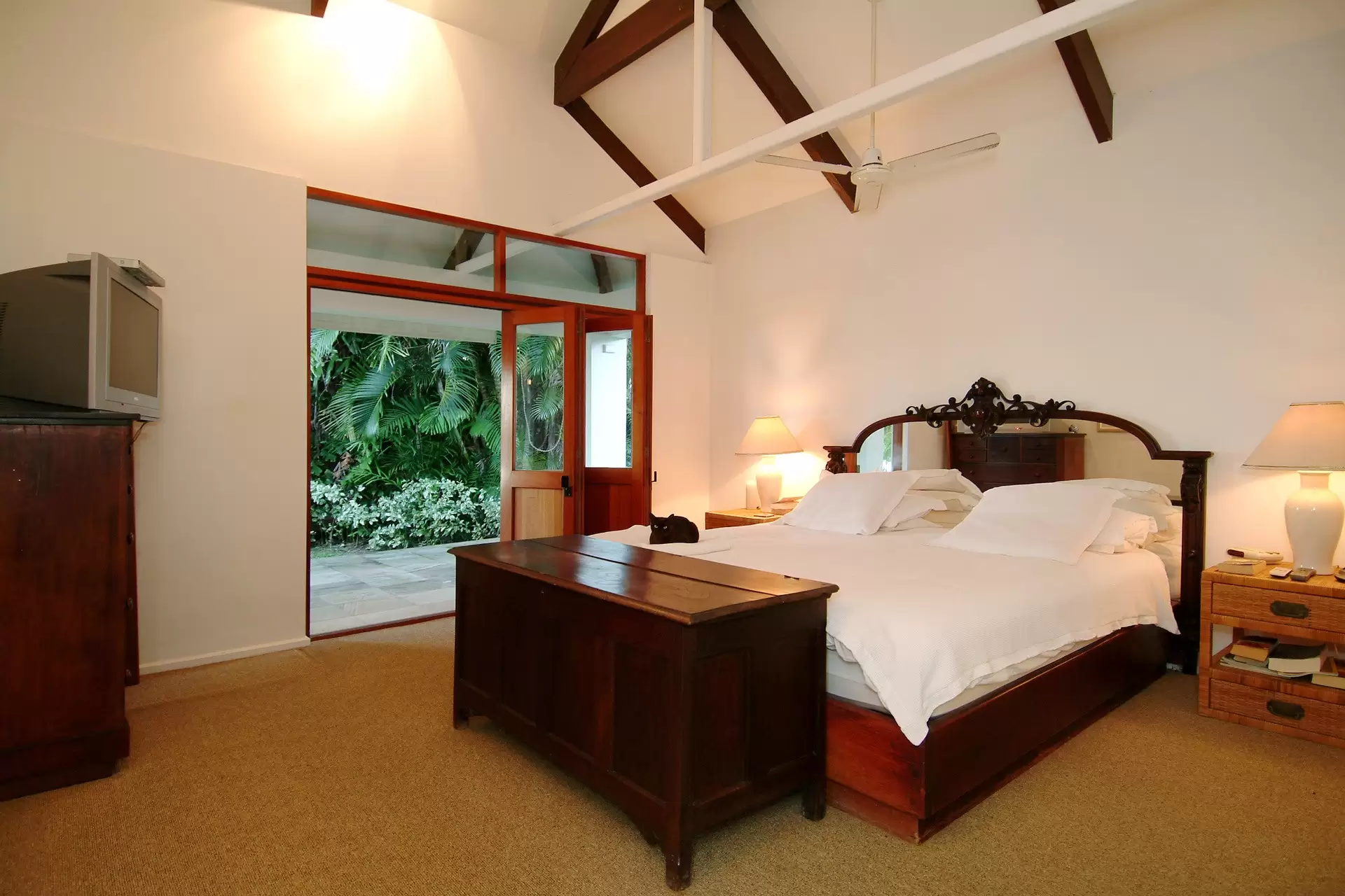 3 Ruby Close, Port Douglas Sold by  - image 1