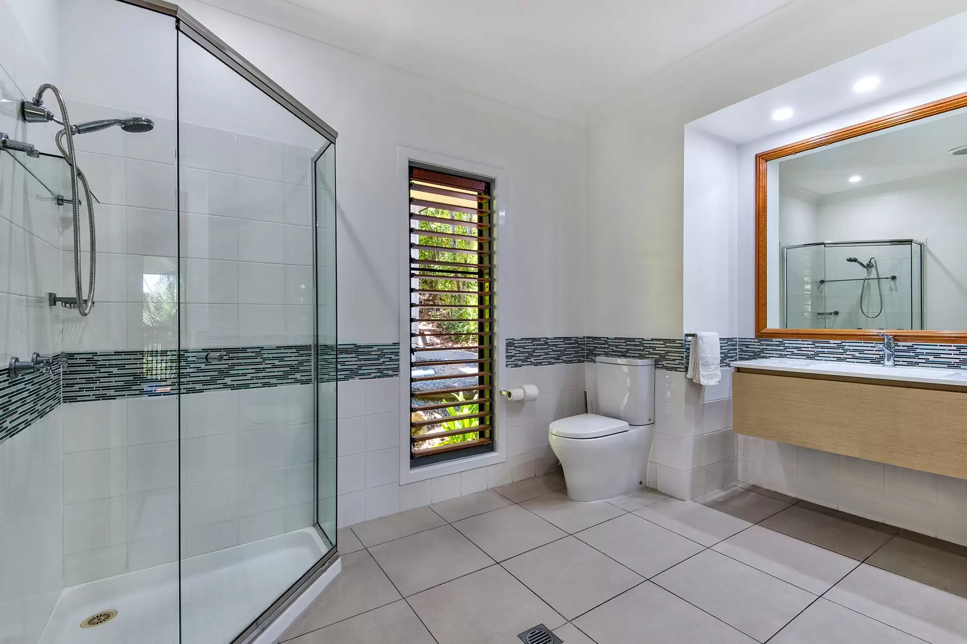 15 Whitsunday Boulevard, Hamilton Island Sold by Queensland Sotheby's International Realty - image 1