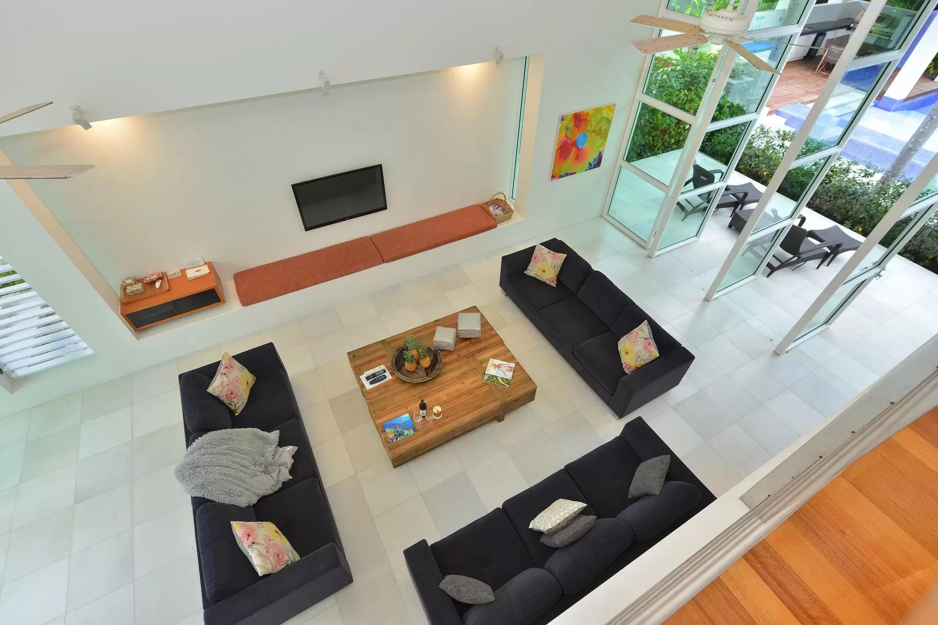 19 Beachfront Mirage Drive, Port Douglas Sold by Queensland Sotheby's International Realty - image 1