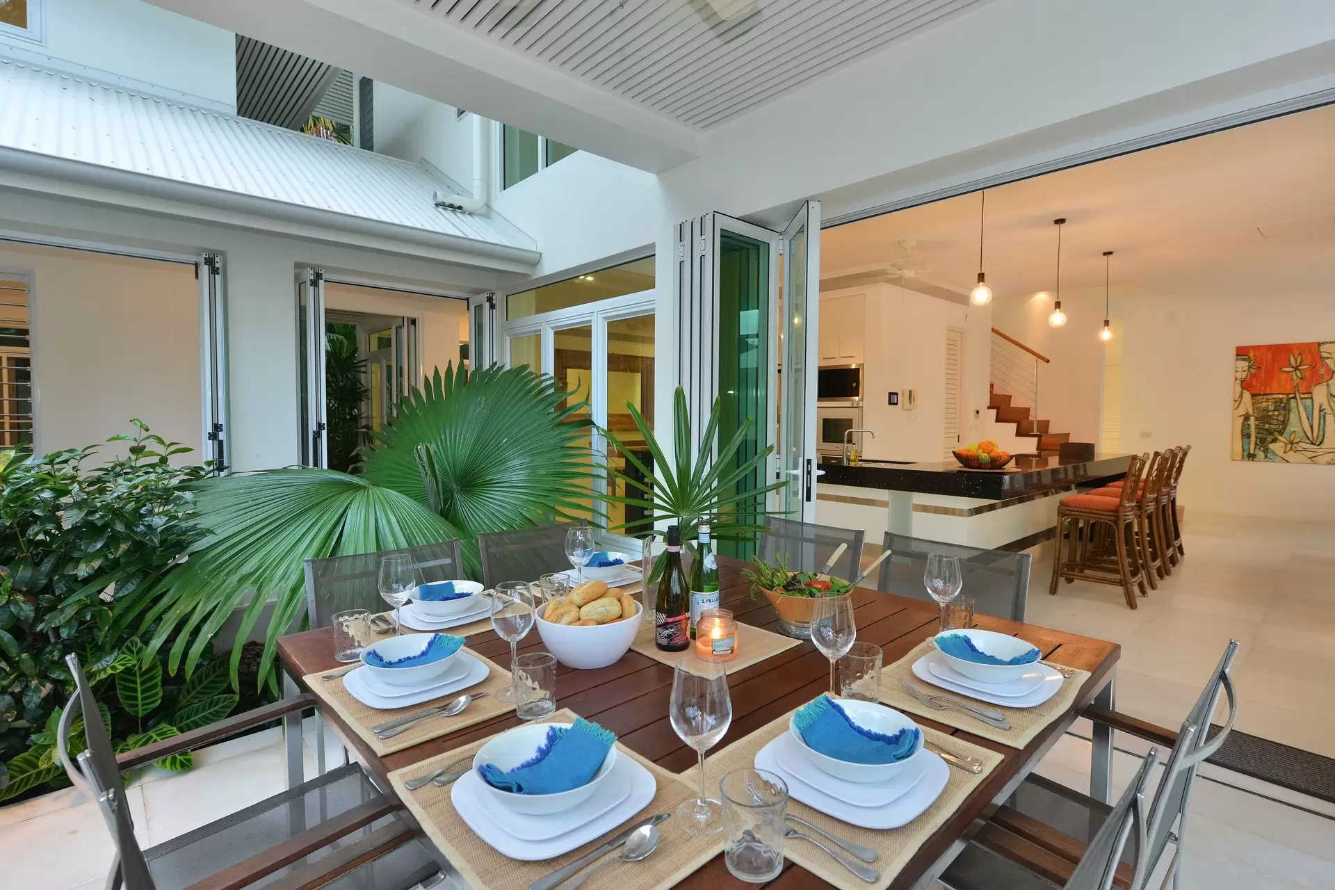 19 Beachfront Mirage Drive, Port Douglas Sold by Queensland Sotheby's International Realty - image 1
