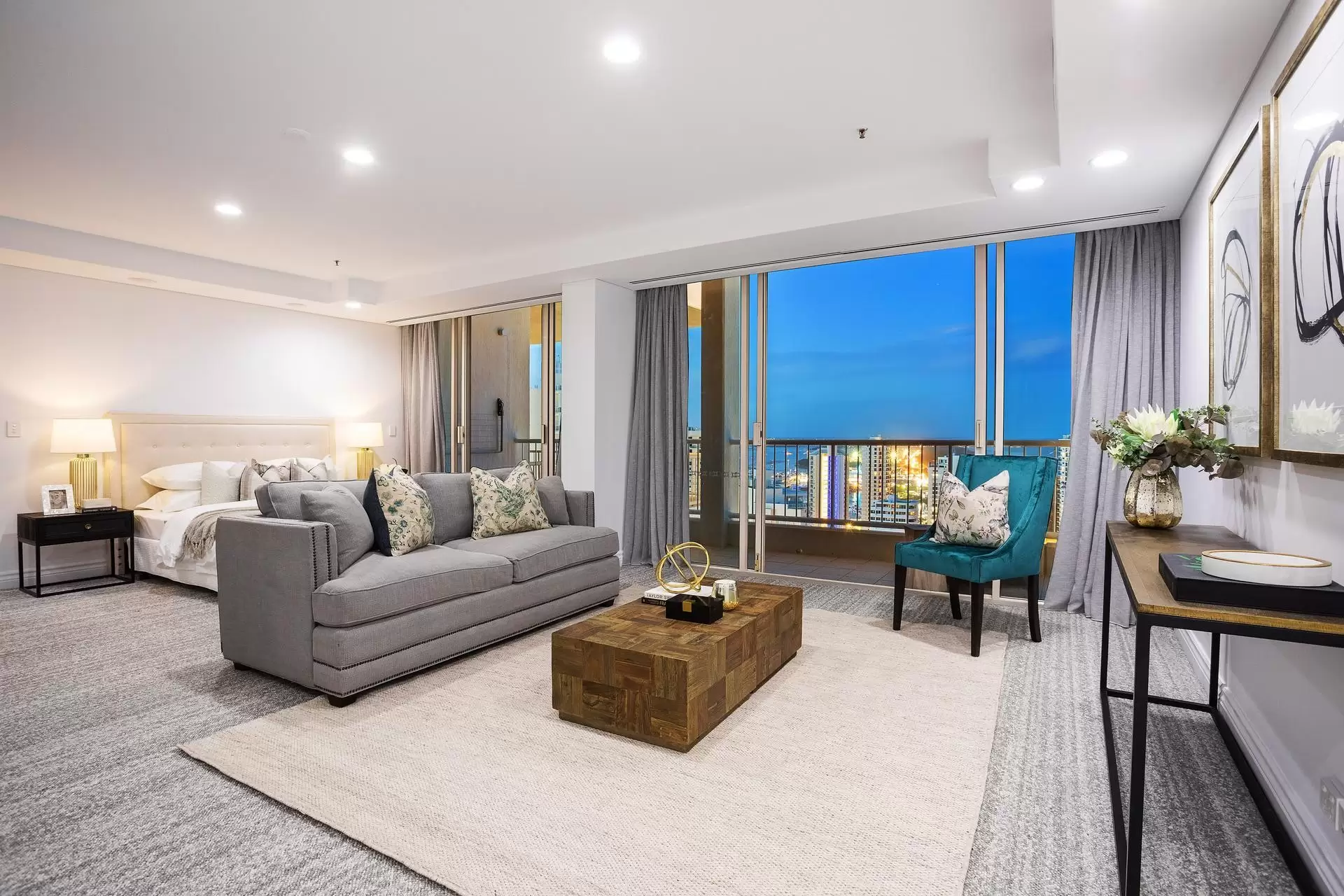 2801/1 Peak Avenue, Main Beach Sold by Queensland Sotheby's International Realty - image 1