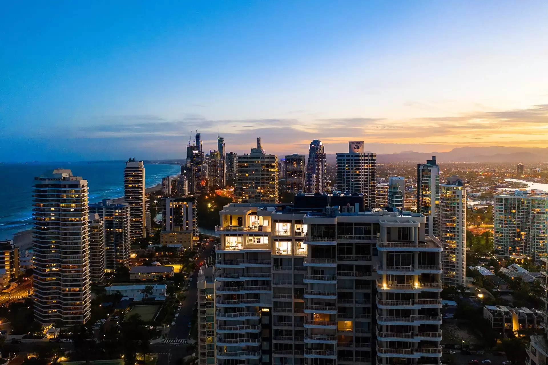 2801/1 Peak Avenue, Main Beach Sold by Queensland Sotheby's International Realty - image 1