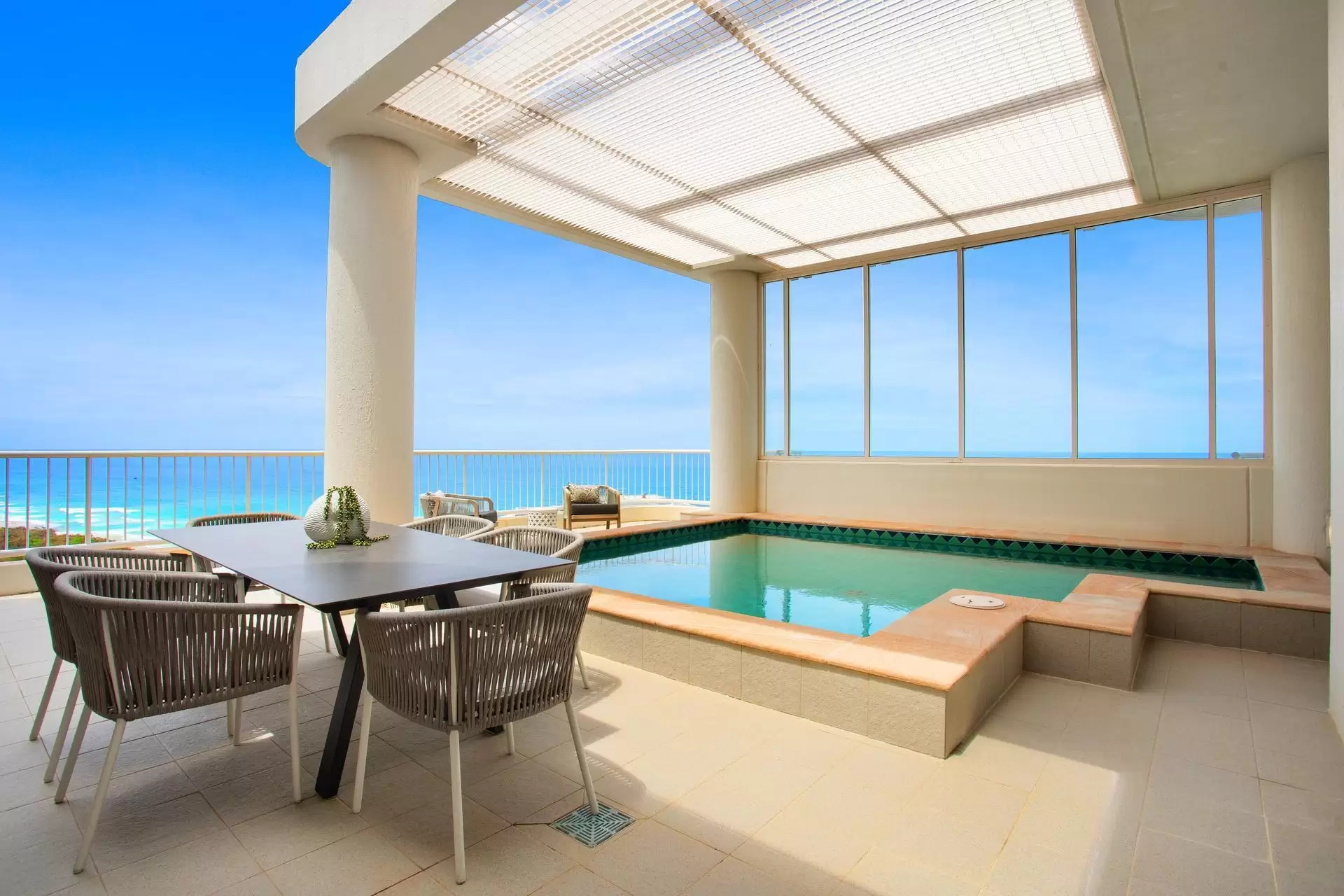 2801/1 Peak Avenue, Main Beach Sold by Queensland Sotheby's International Realty - image 1