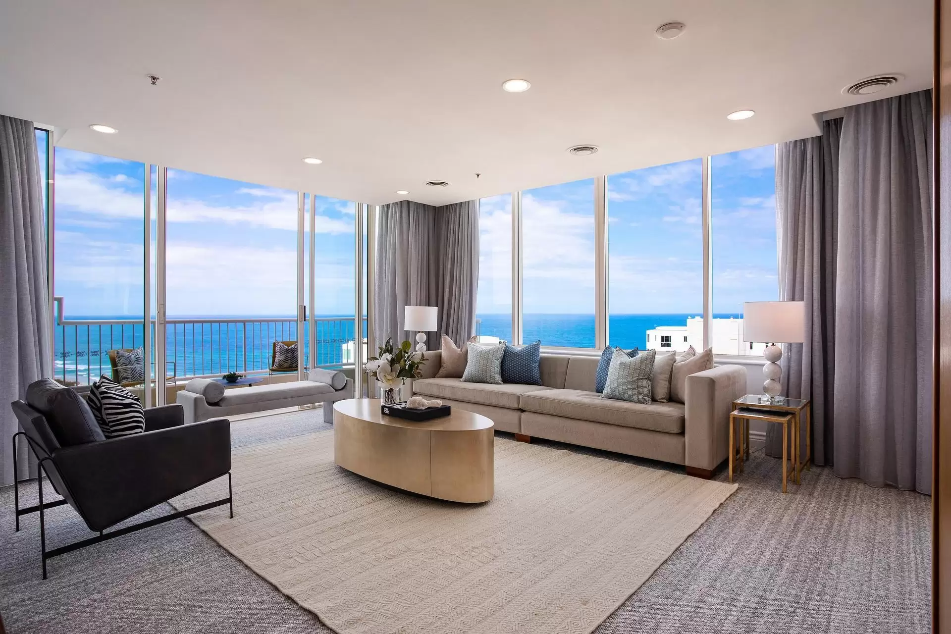 2801/1 Peak Avenue, Main Beach Sold by Queensland Sotheby's International Realty - image 1