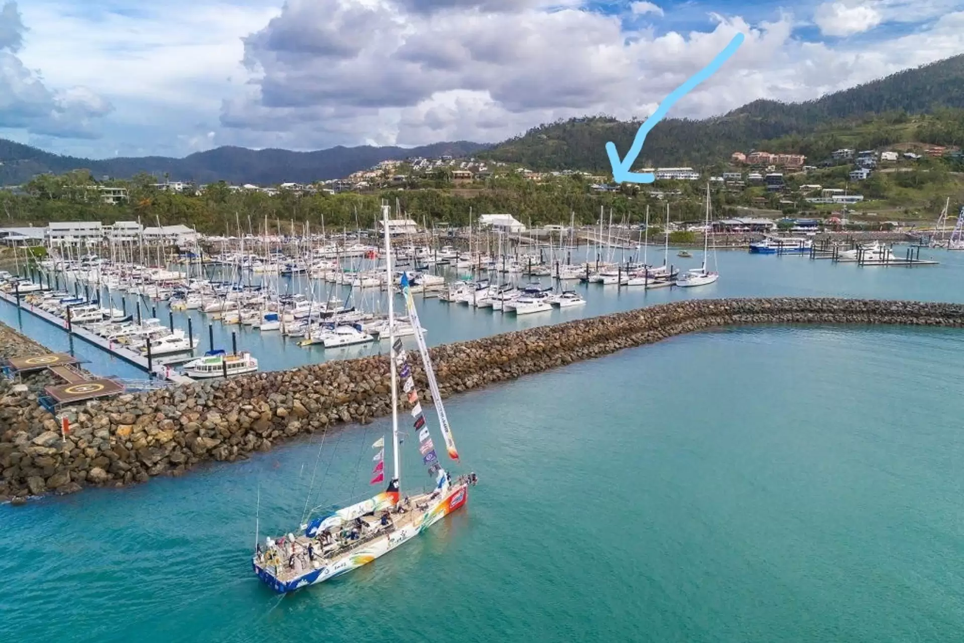 21 Airlie Crescent, Airlie Beach Sold by Queensland Sotheby's International Realty - image 1