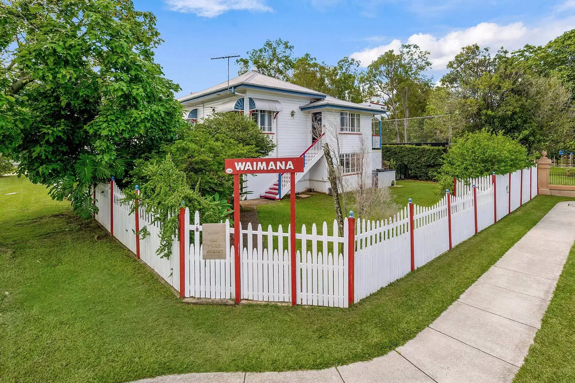 7 Henry Street, Clayfield Sold by  - image 1