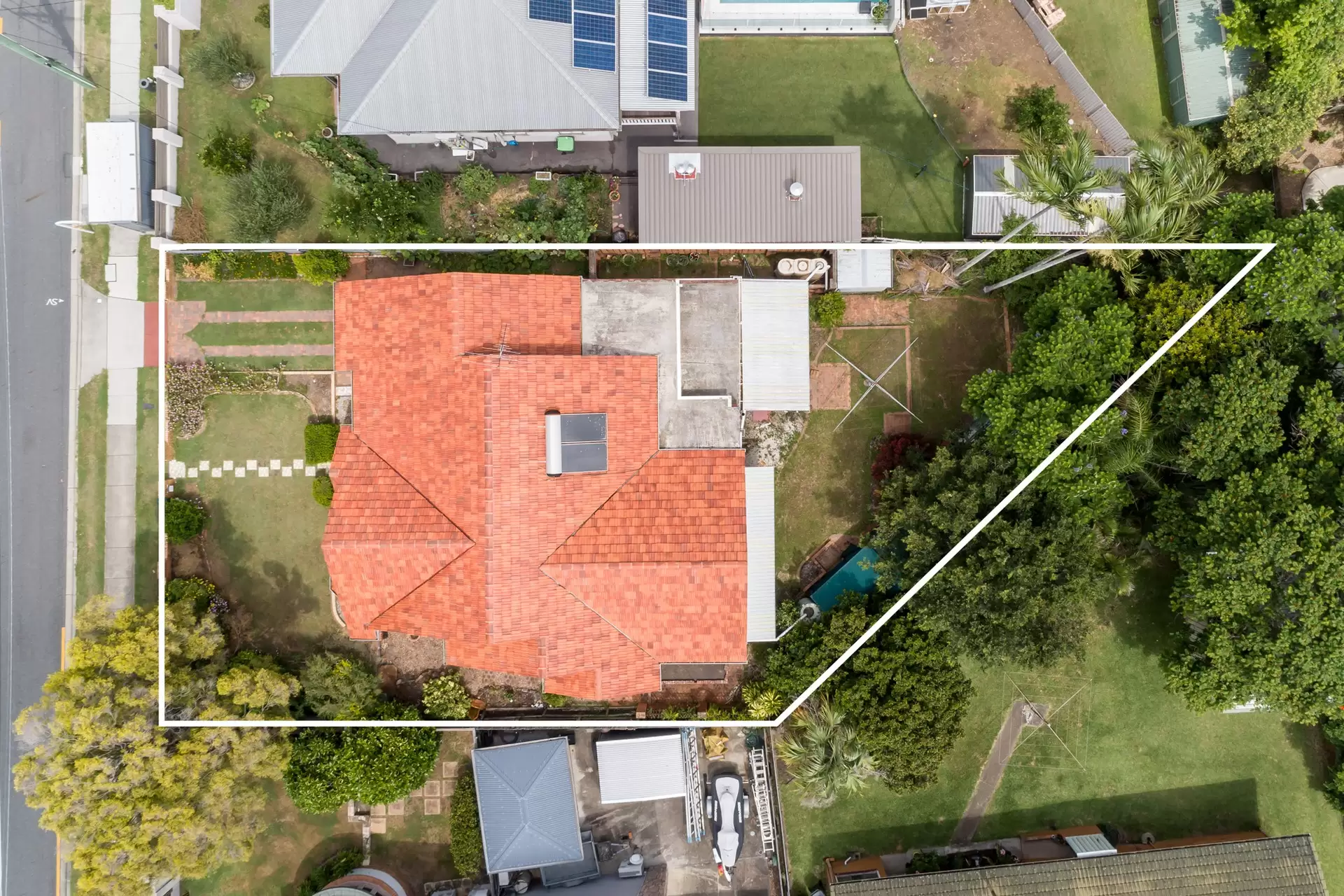 114 Sexton Street, Tarragindi Sold by Queensland Sotheby's International Realty - image 1