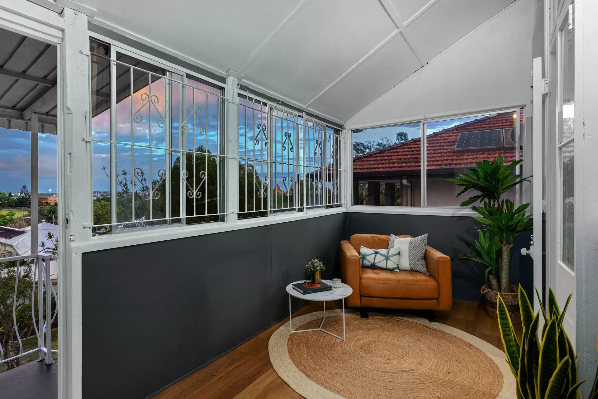 14 Arwin Terrace, Windsor Sold by  - image 1