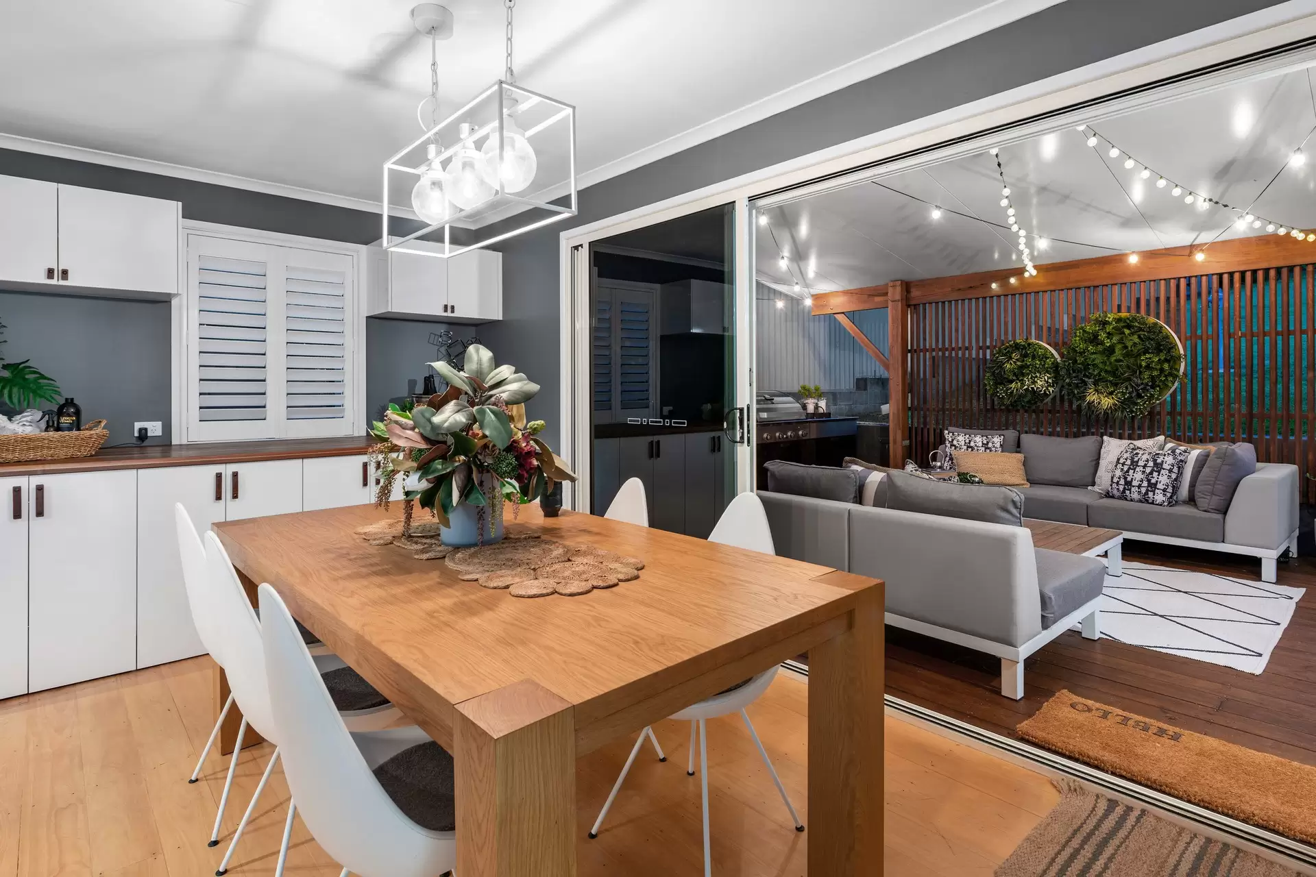 14 Arwin Terrace, Windsor Sold by Queensland Sotheby's International Realty - image 1