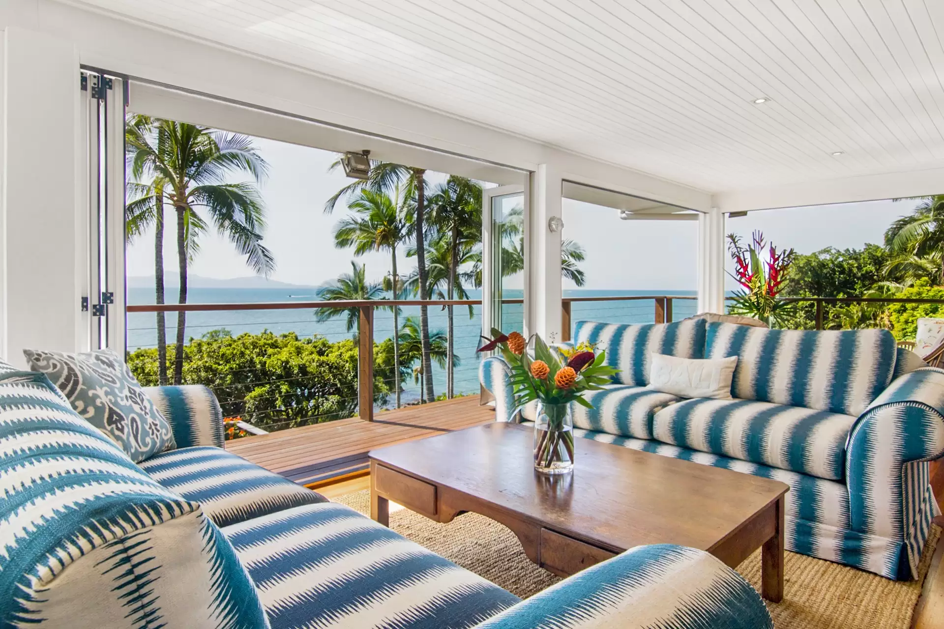 15 Wharf Street, Port Douglas Sold by Queensland Sotheby's International Realty - image 1