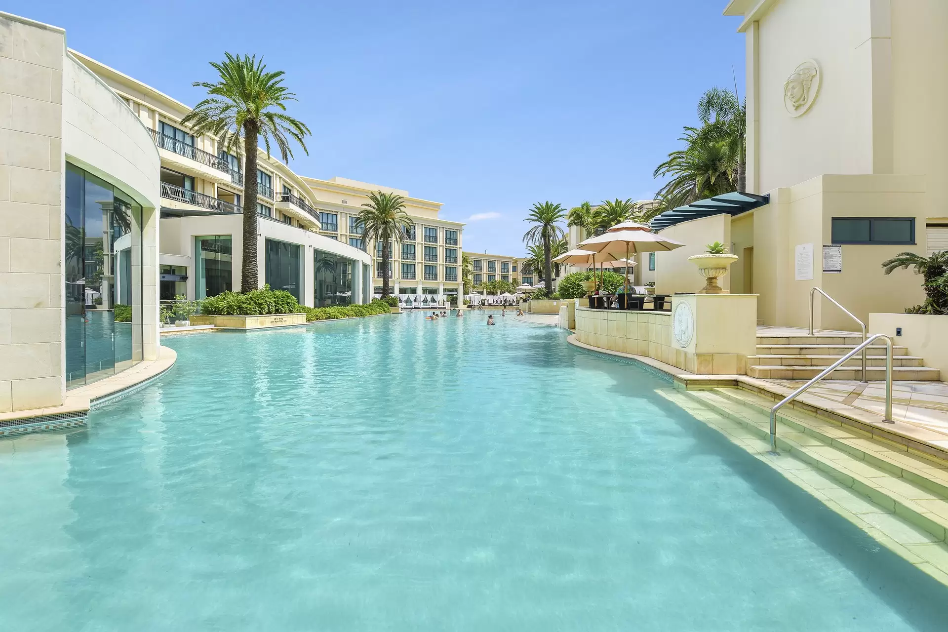 67/94 Seaworld Drive, Main Beach Sold by Queensland Sotheby's International Realty - image 1
