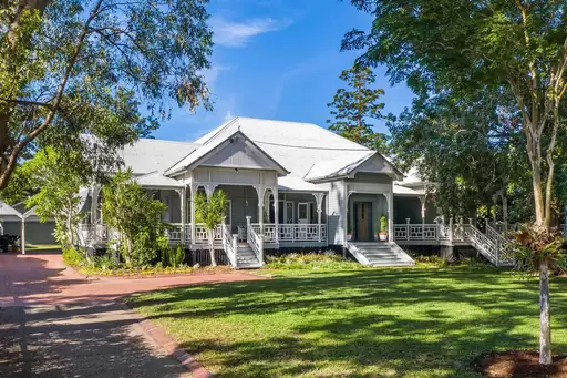 107 Kadumba Street, Yeronga Sold by 